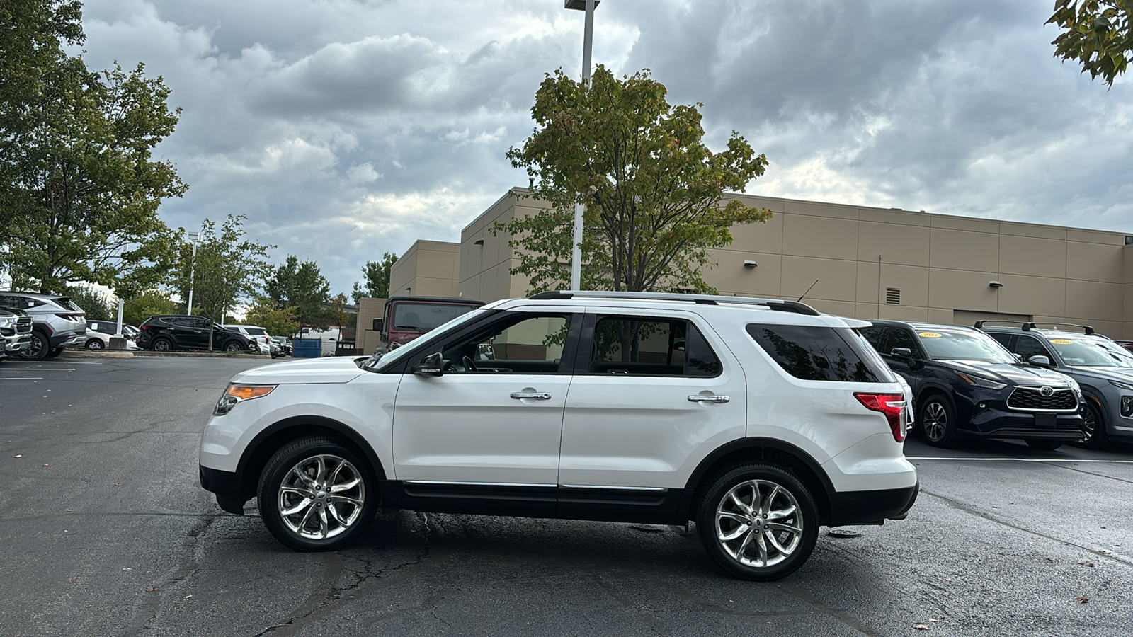 2015 Ford Explorer XLT 4