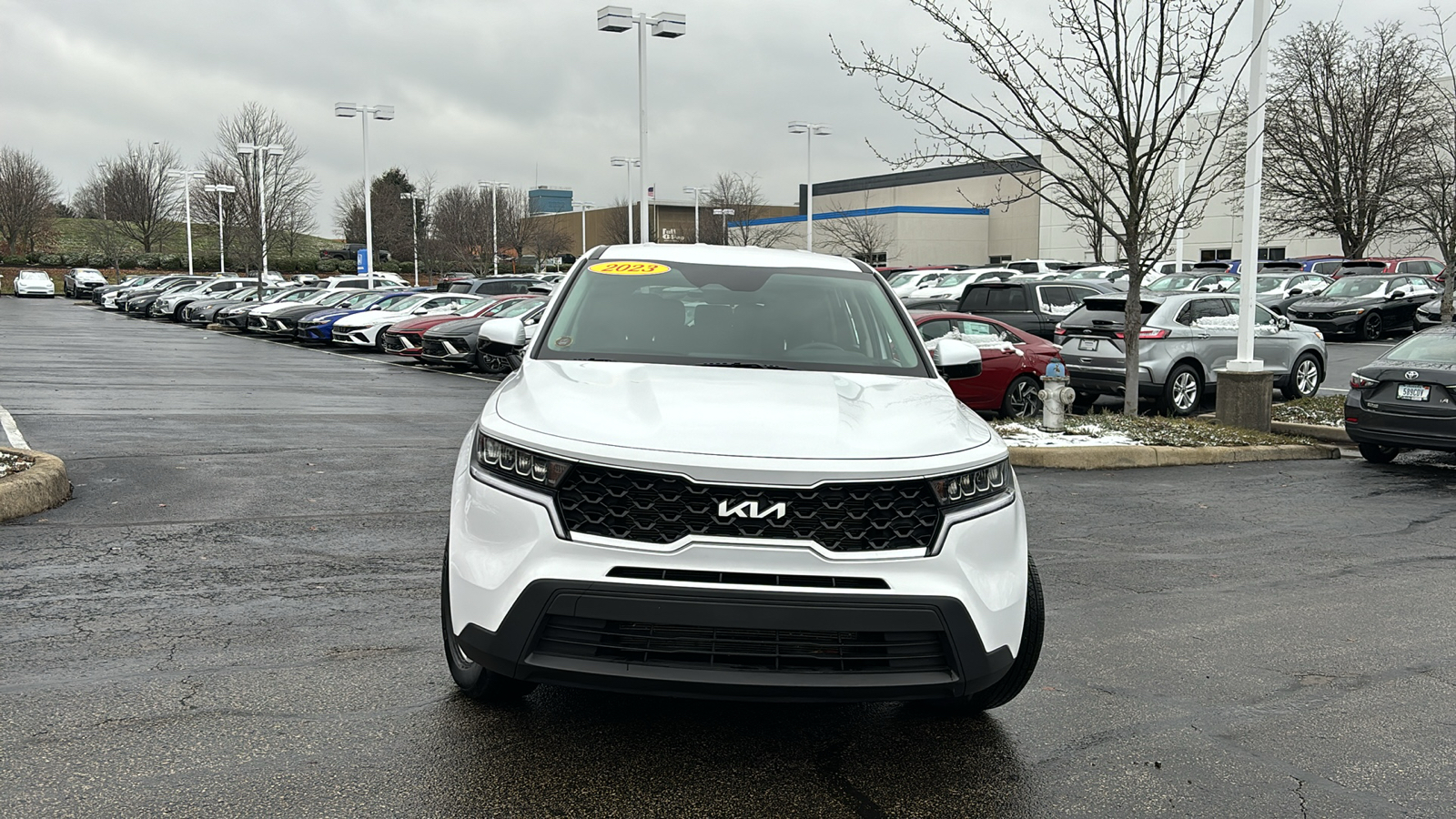 2023 Kia Sorento LX 2