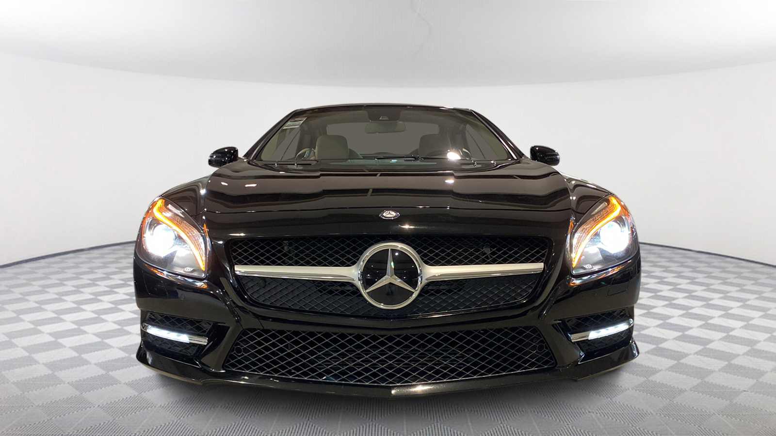 2015 Mercedes-Benz SL-Class SL 550 2