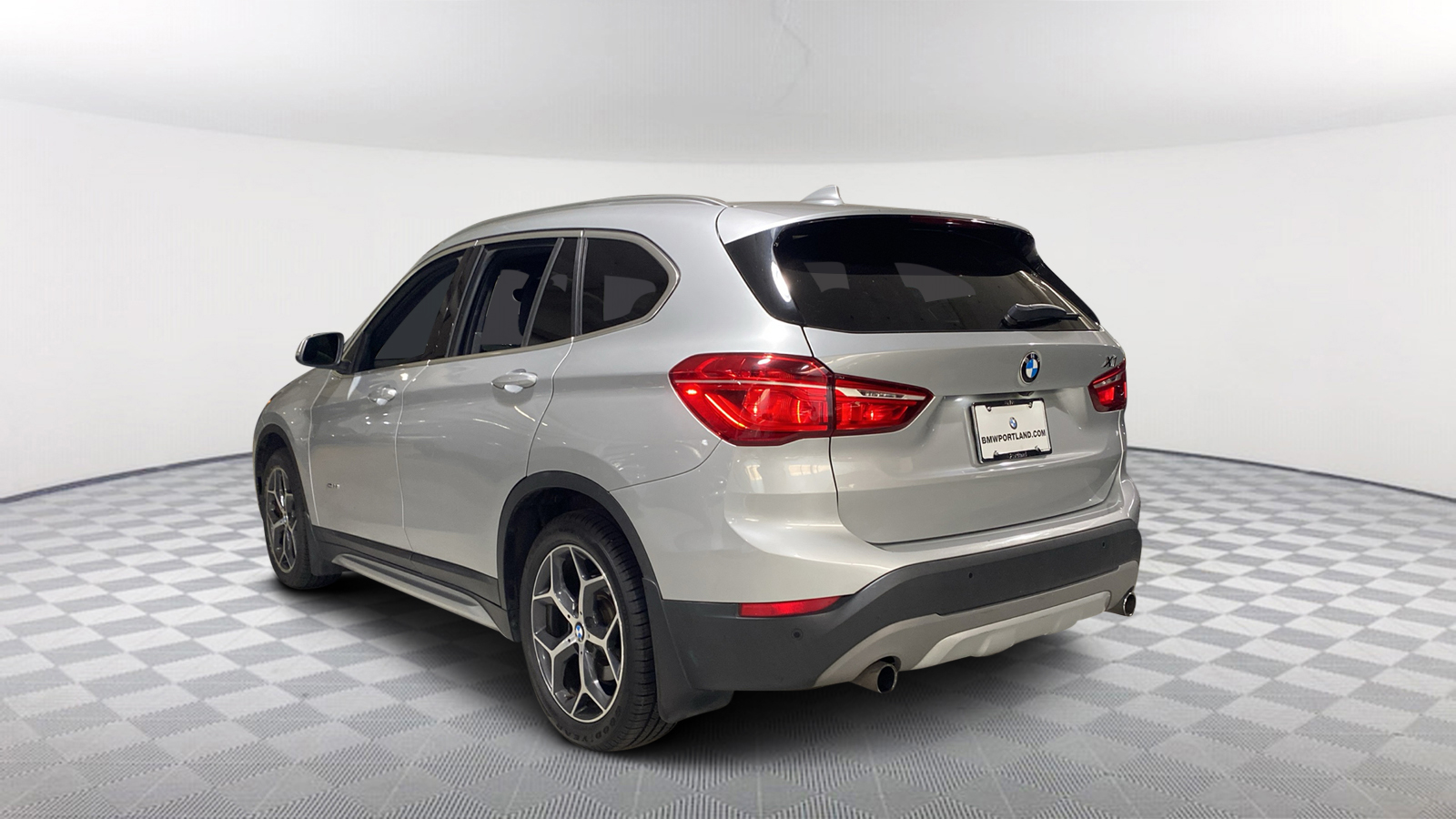 2016 BMW X1 xDrive28i 4