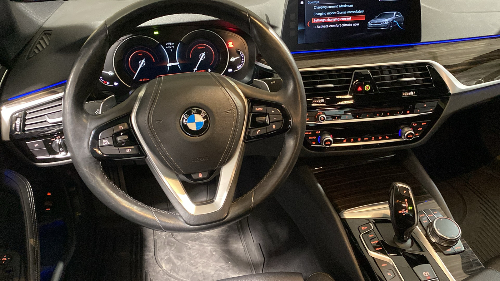 2018 BMW 5 Series 530e xDrive iPerformance 21