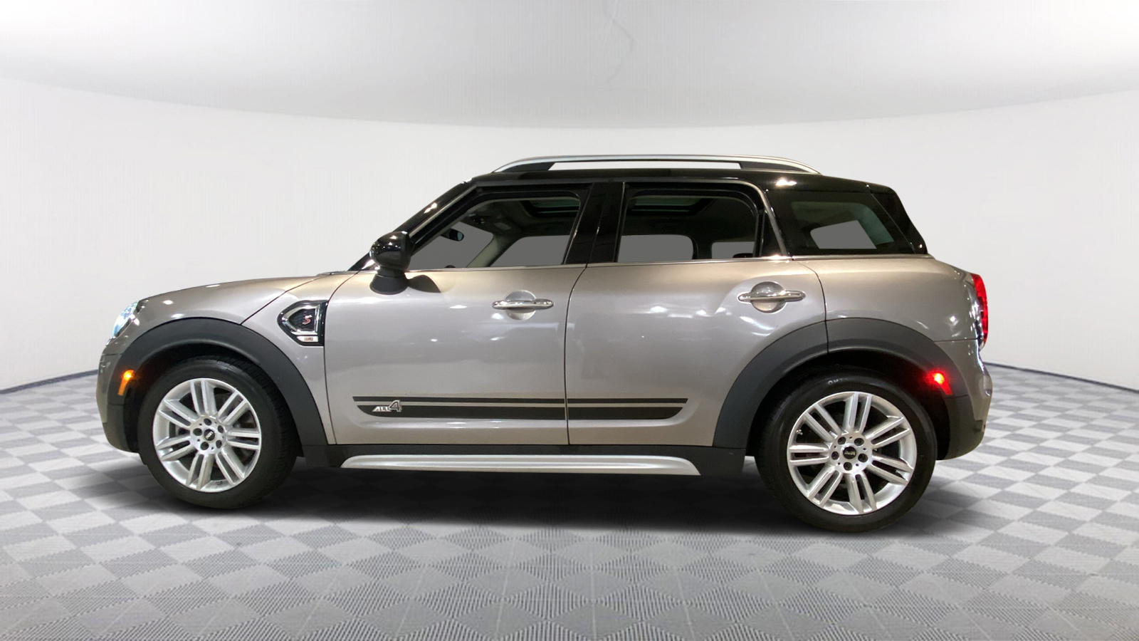 2019 MINI Countryman Cooper S 3