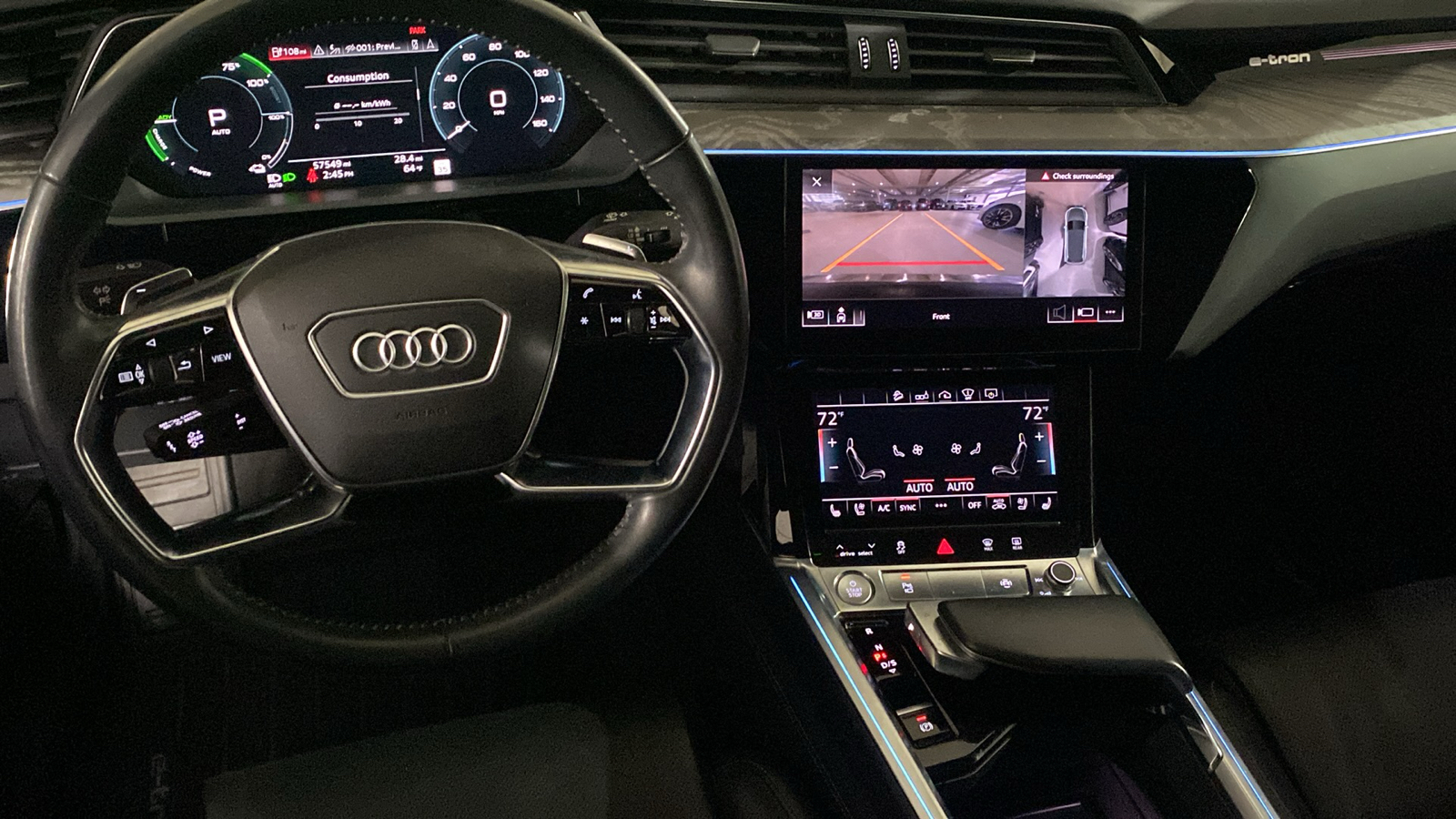 2019 Audi e-tron Prestige 22