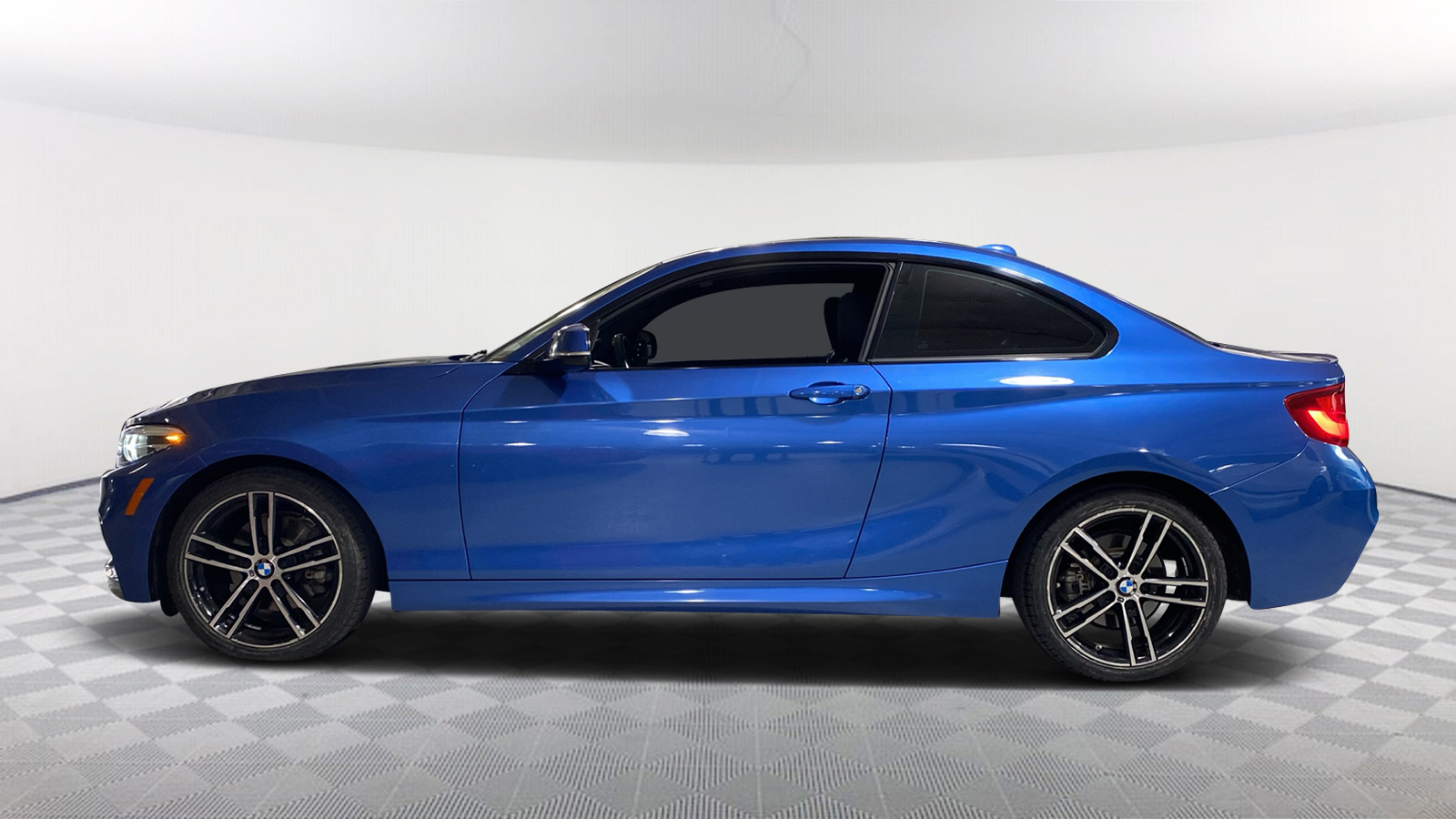 2020 BMW 2 Series 230i xDrive 3