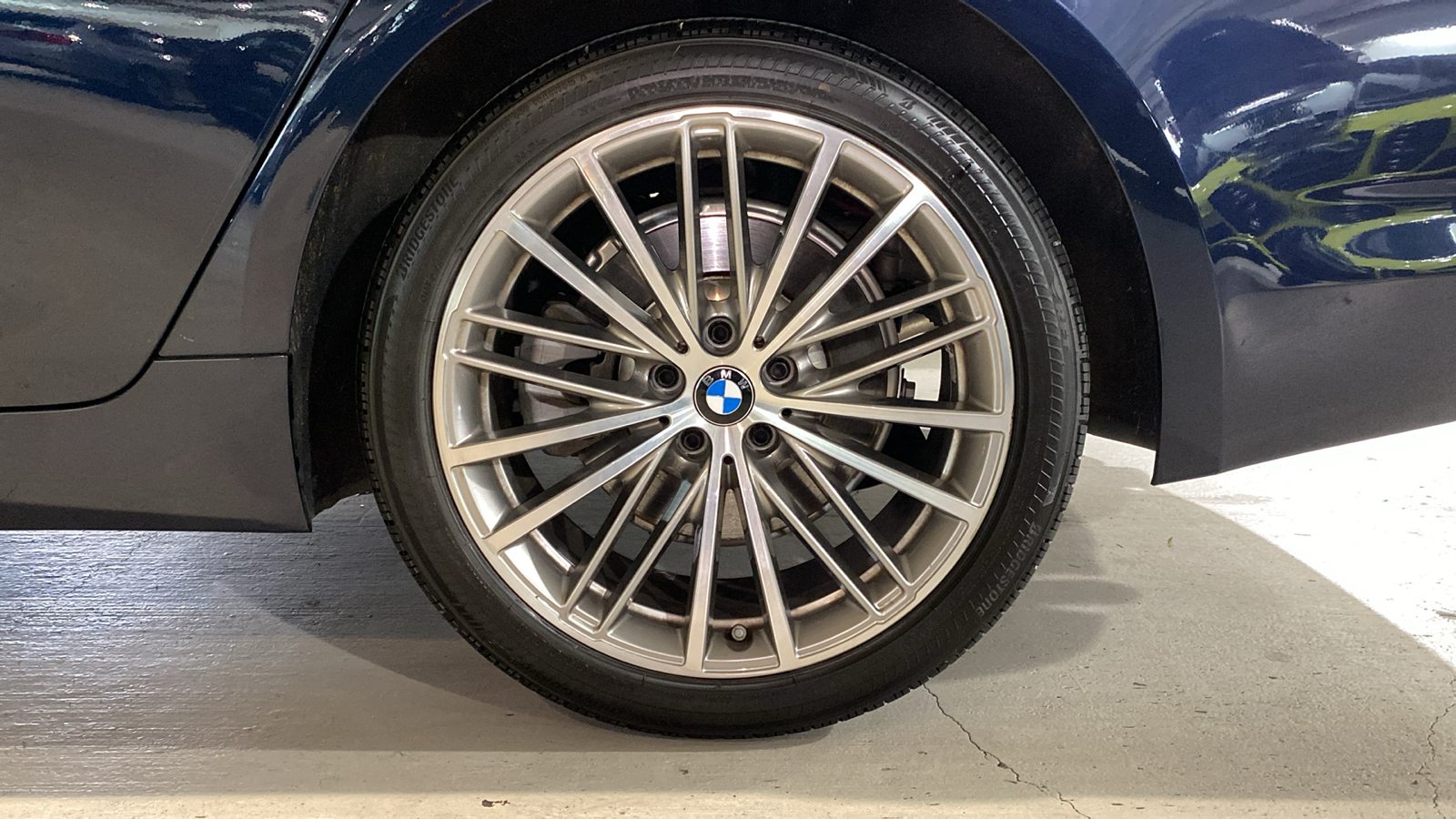 2020 BMW 5 Series 530i xDrive 10