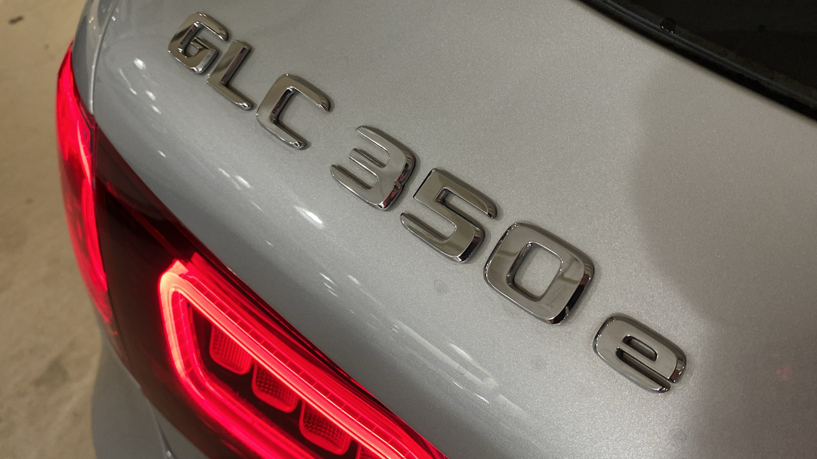 2020 Mercedes-Benz GLC GLC 350e 9