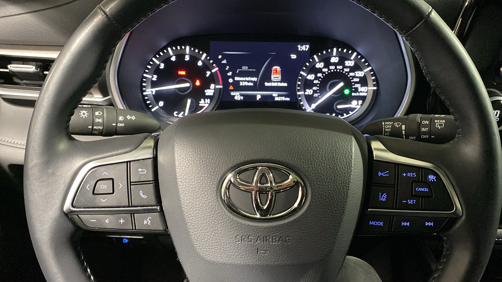 2020 Toyota Highlander XLE 16