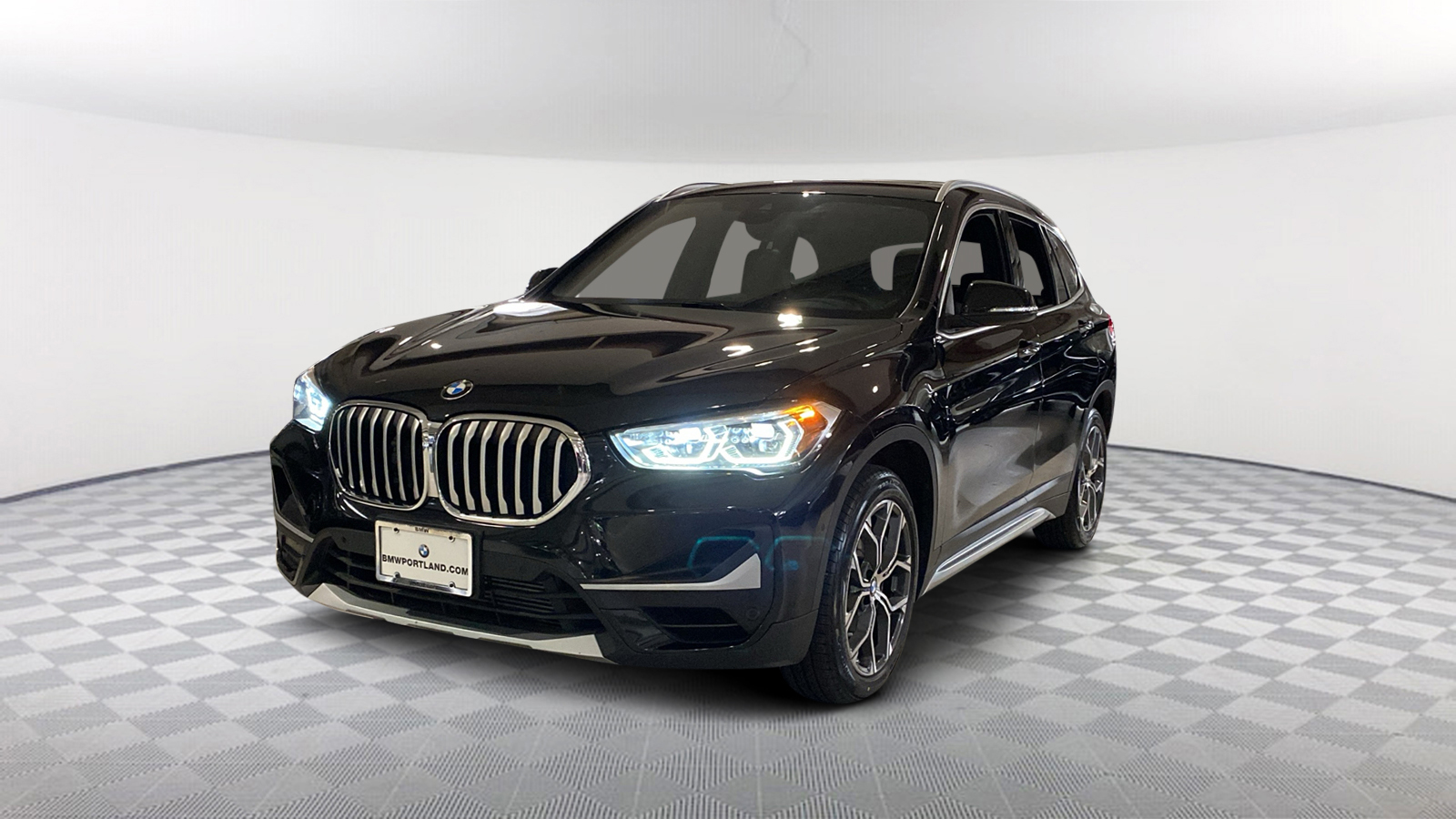 2021 BMW X1 xDrive28i 1