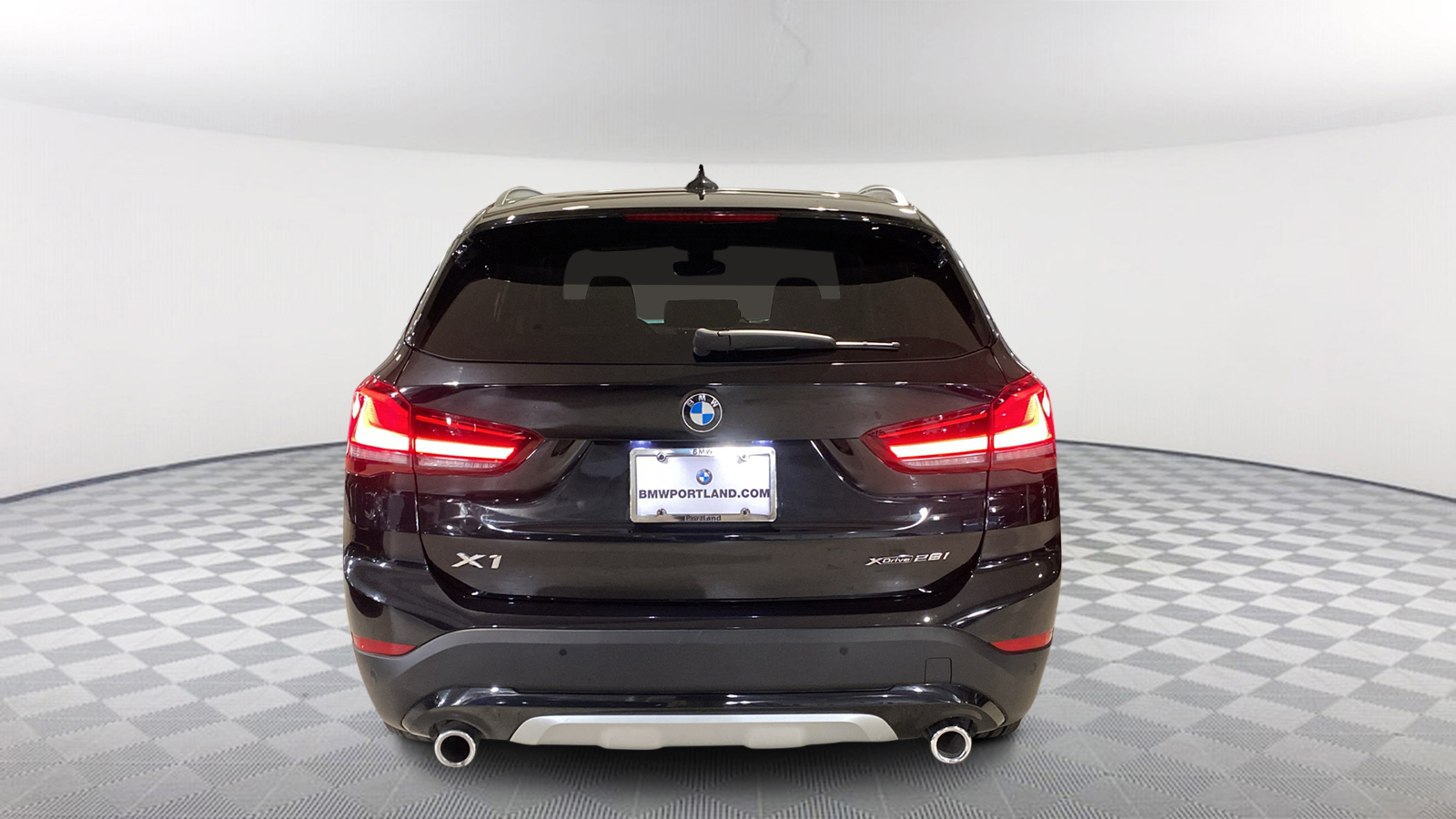 2021 BMW X1 xDrive28i 5