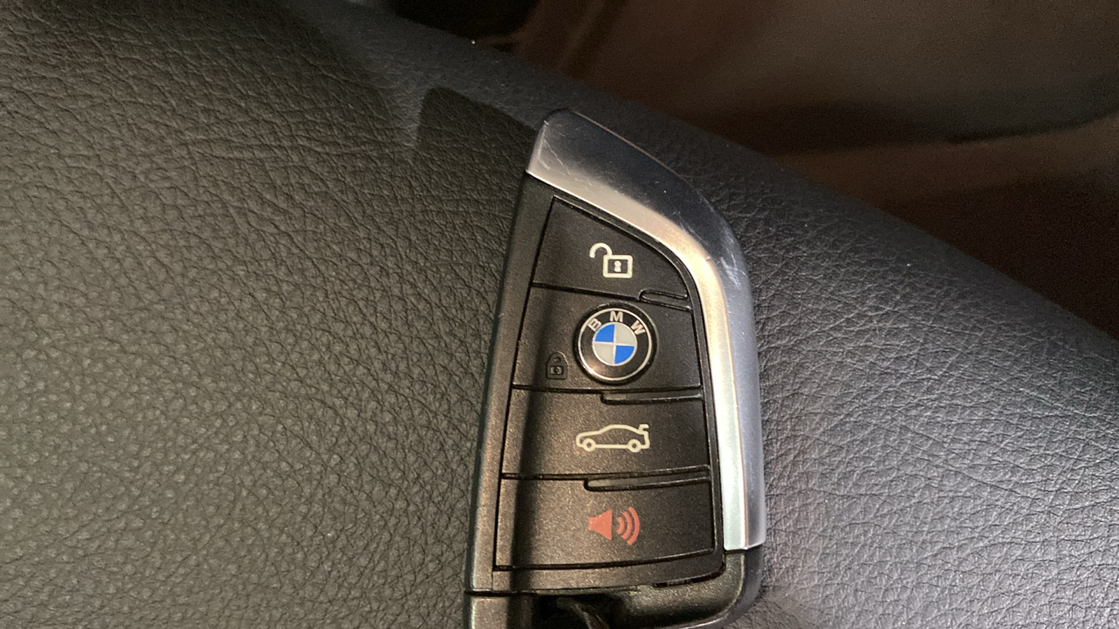 2021 BMW X1 xDrive28i 32