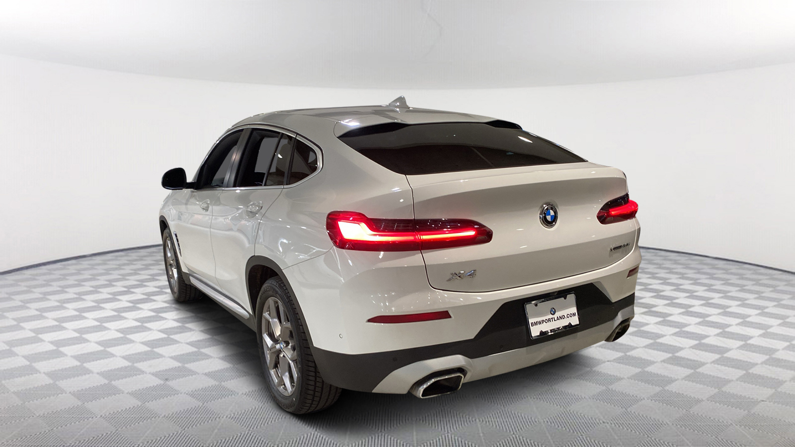 2022 BMW X4 xDrive30i 4