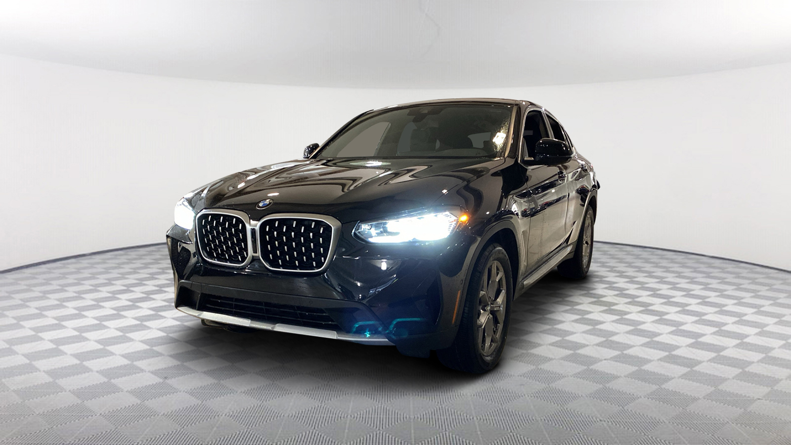 2022 BMW X4 xDrive30i 1