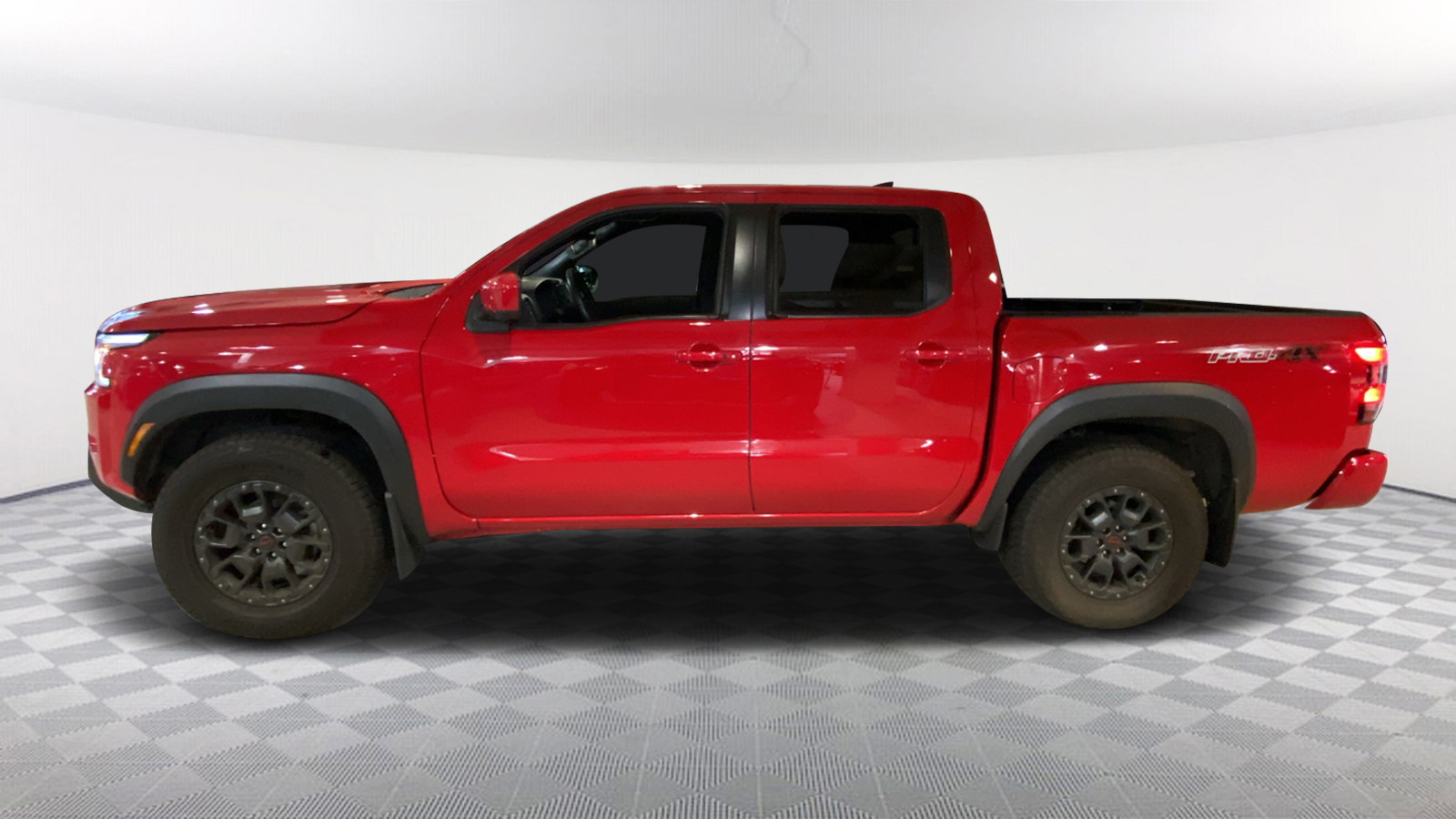 2022 Nissan Frontier PRO-4X Crew Cab 4x4 Auto 3