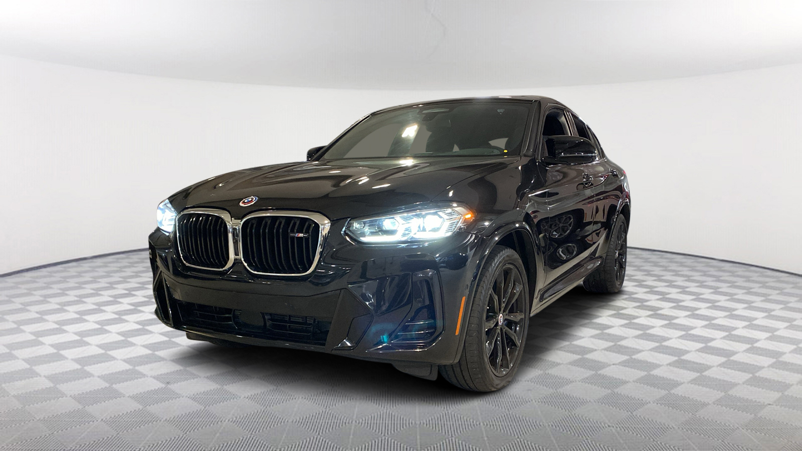 2023 BMW X4 M40i 1