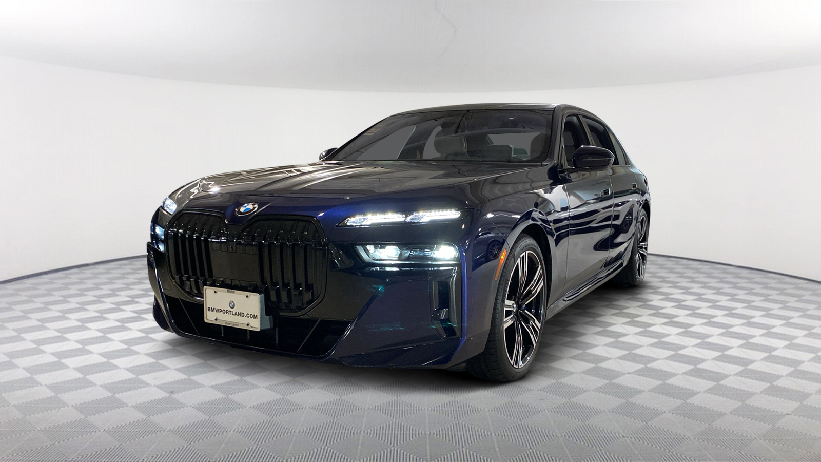 2023 BMW 7 Series 760i xDrive 1