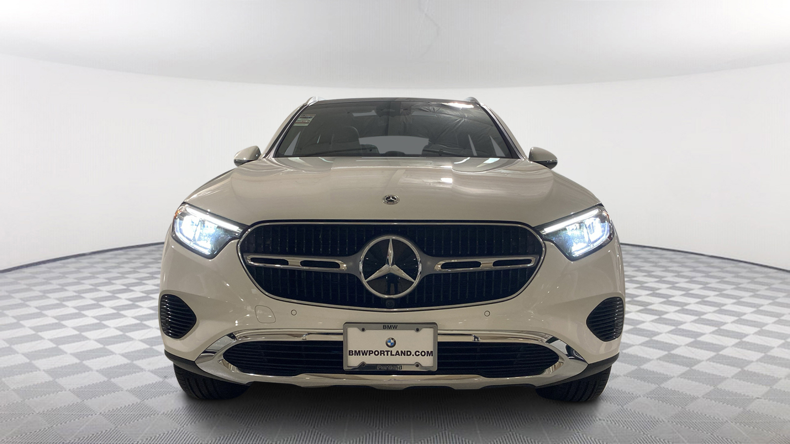 2023 Mercedes-Benz GLC GLC 300 2