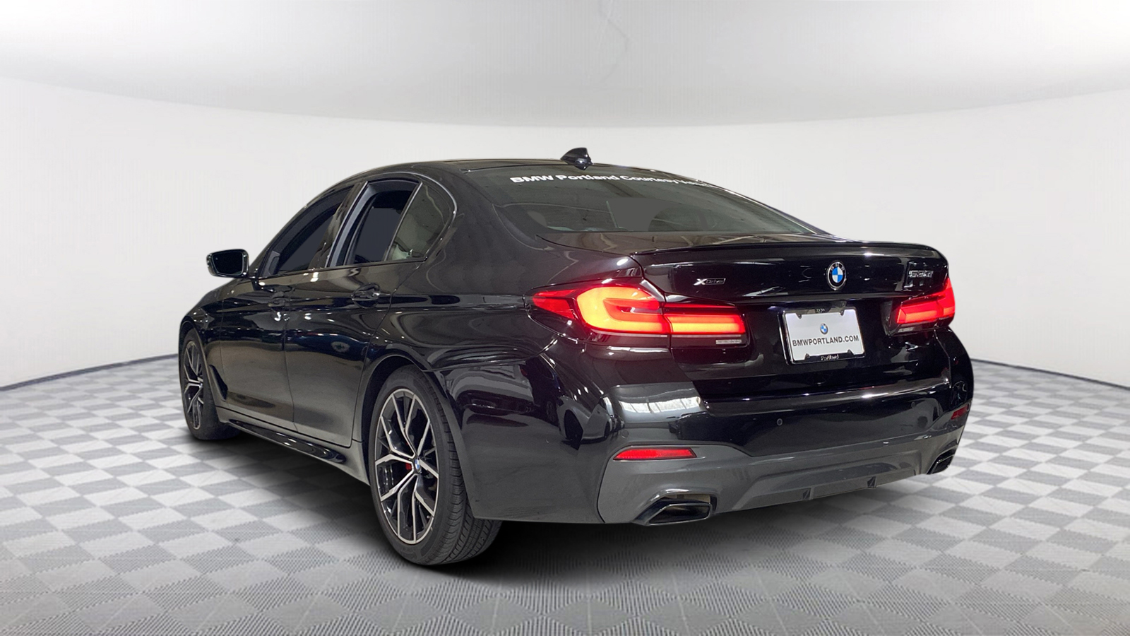 2023 BMW 5 Series 530i xDrive 4