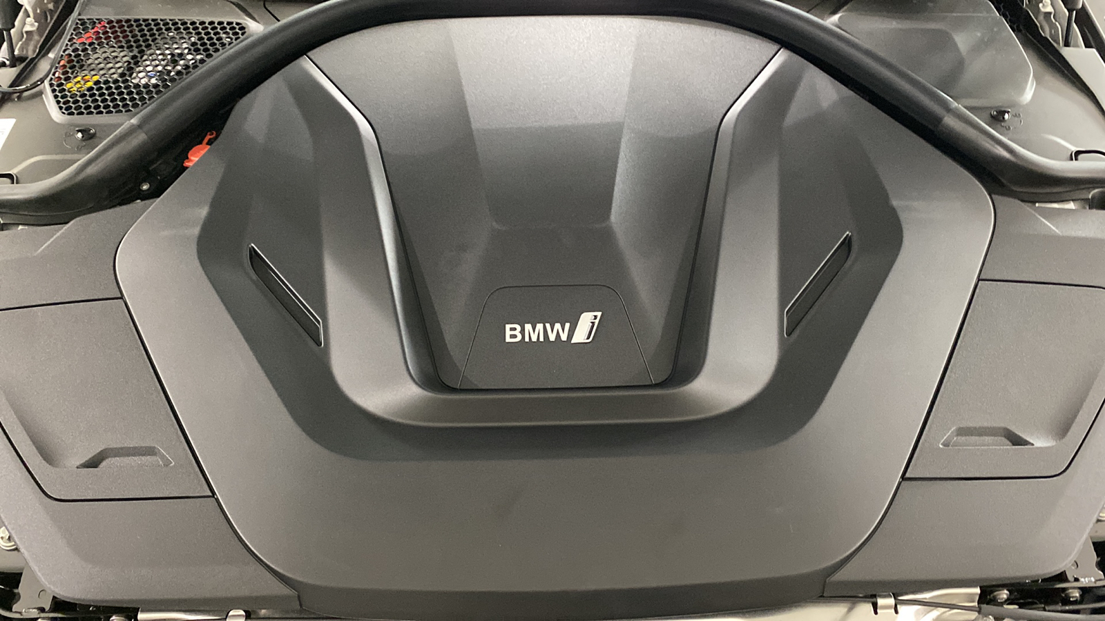2023 BMW i4 eDrive35 12
