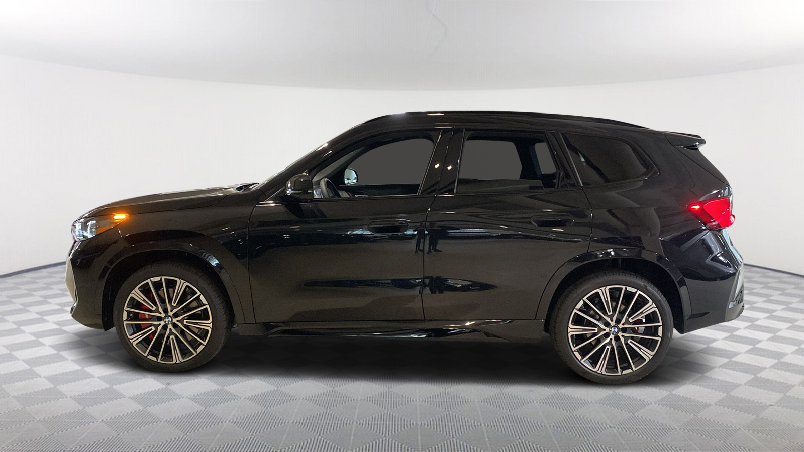 2024 BMW X1 xDrive28i 3