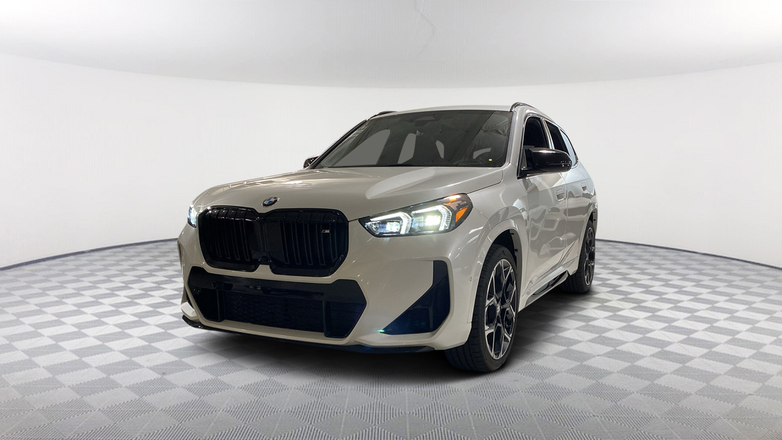 2024 BMW X1 M35i 1