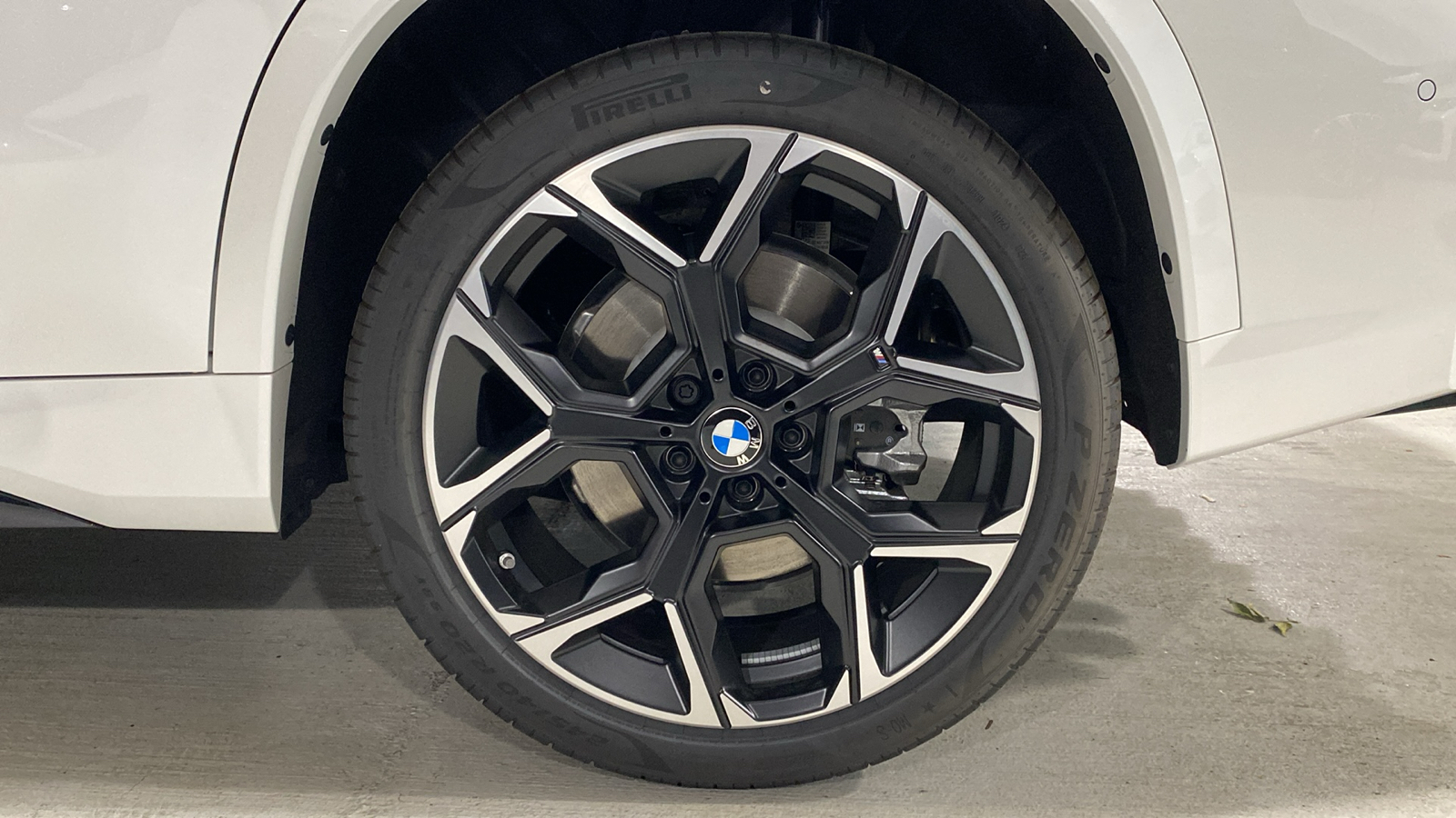 2024 BMW X1 M35i 11