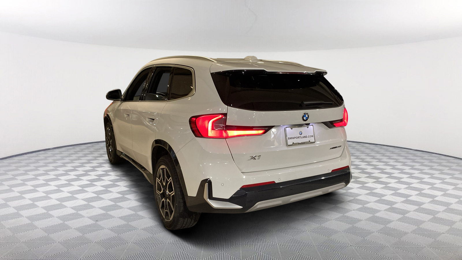 2024 BMW X1 xDrive28i 4