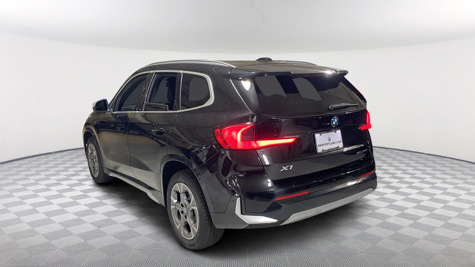 2024 BMW X1 xDrive28i 4