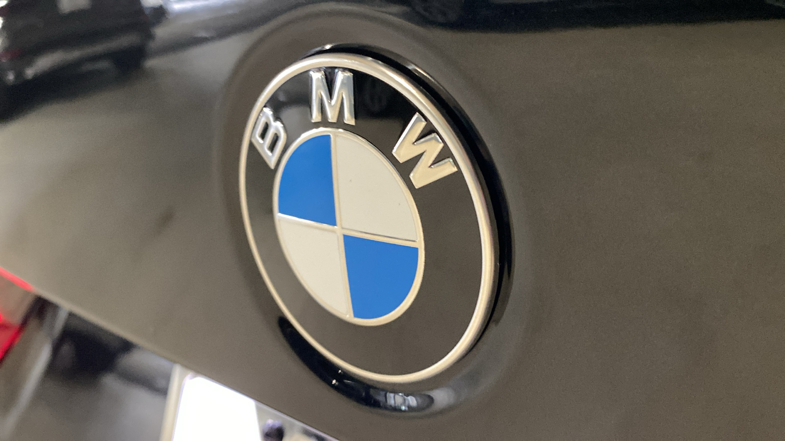 2024 BMW 3 Series 330i xDrive 8