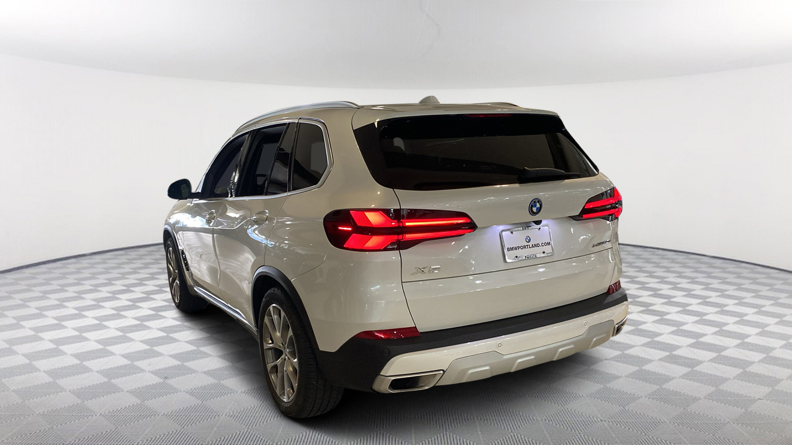 2024 BMW X5 xDrive50e 4