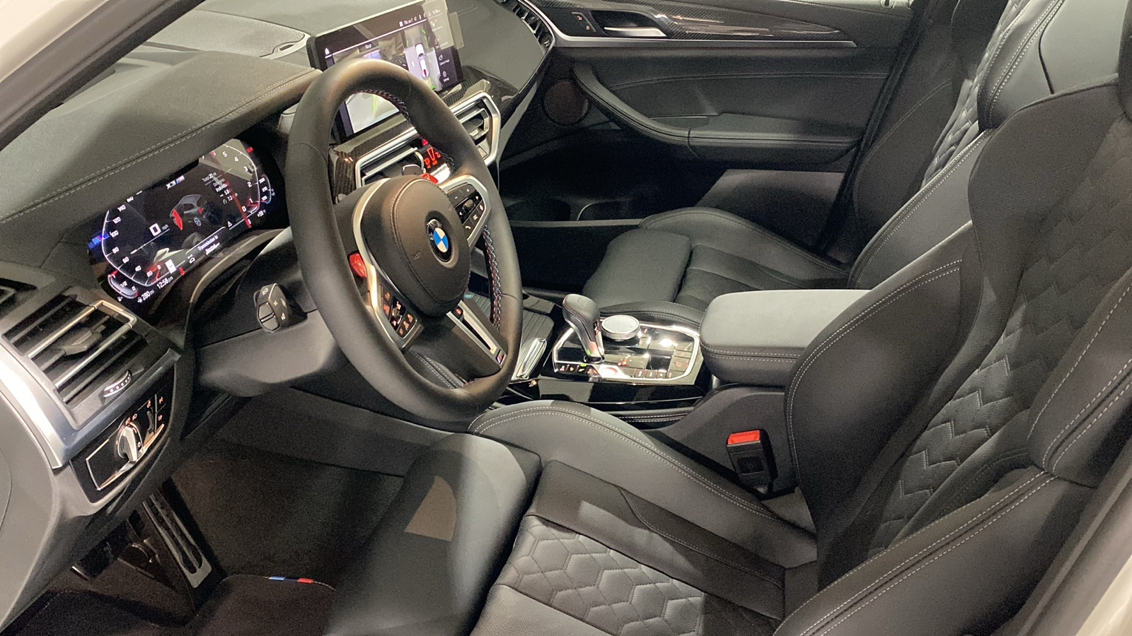 2024 BMW X3 M  4