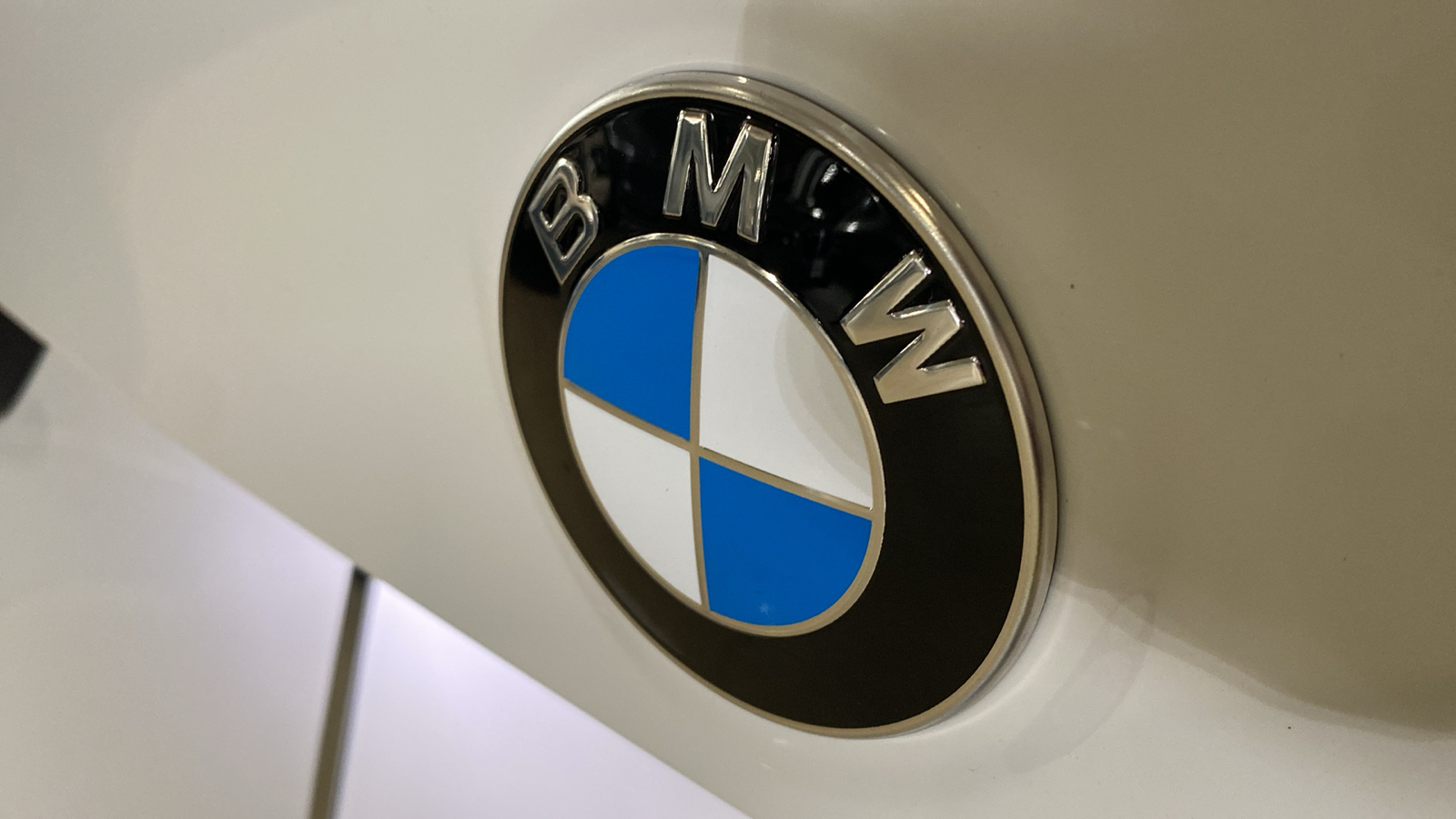 2024 BMW X3 xDrive30i 8