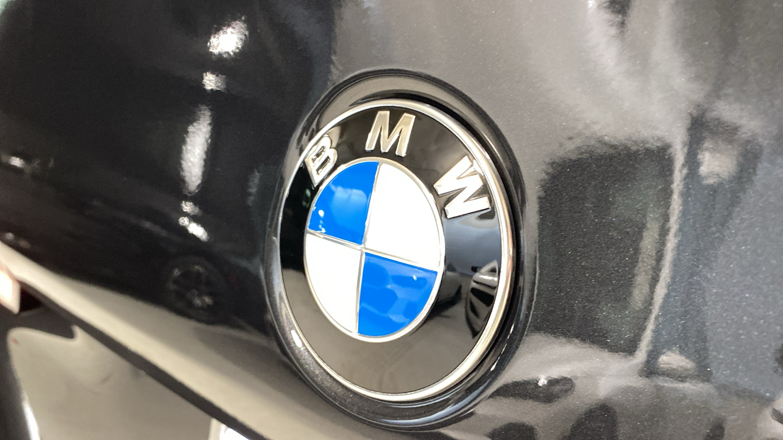 2024 BMW 5 Series 530i xDrive 8