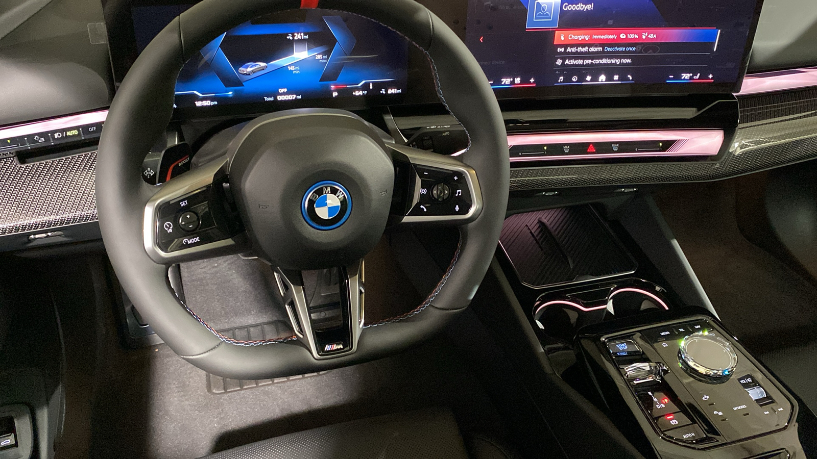 2024 BMW i5 M60 24