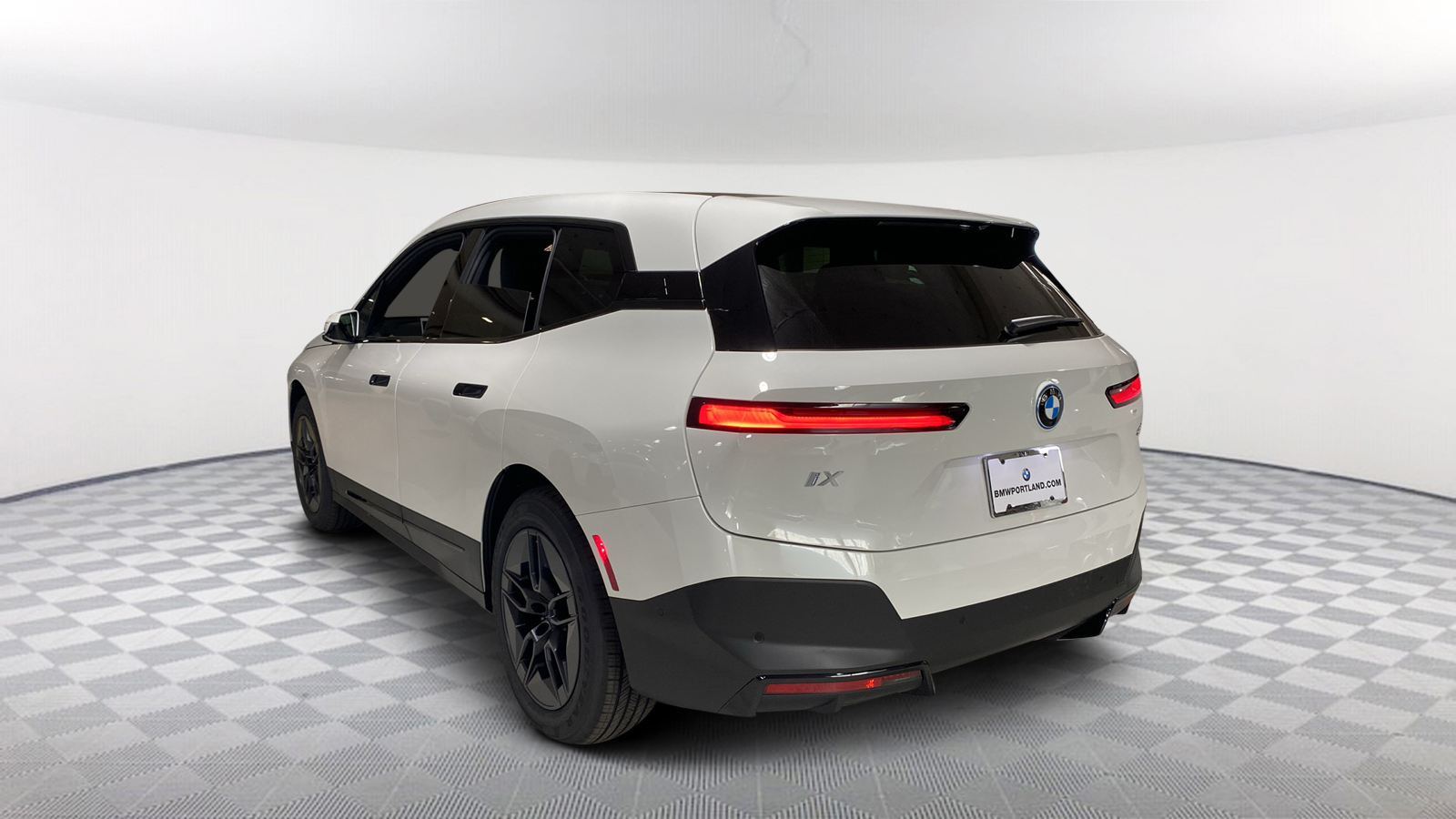2024 BMW iX xDrive50 5