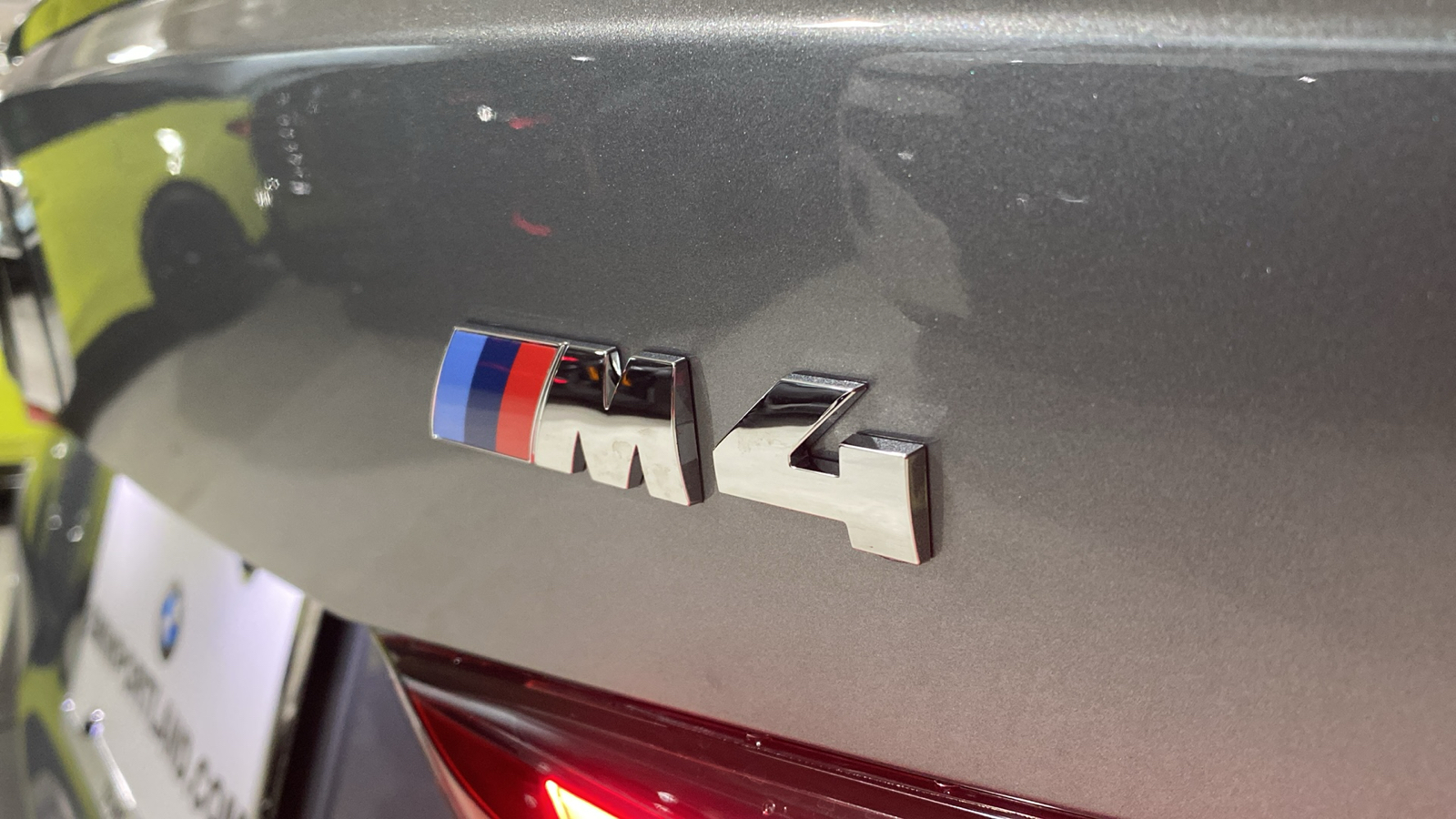 2024 BMW M4  9