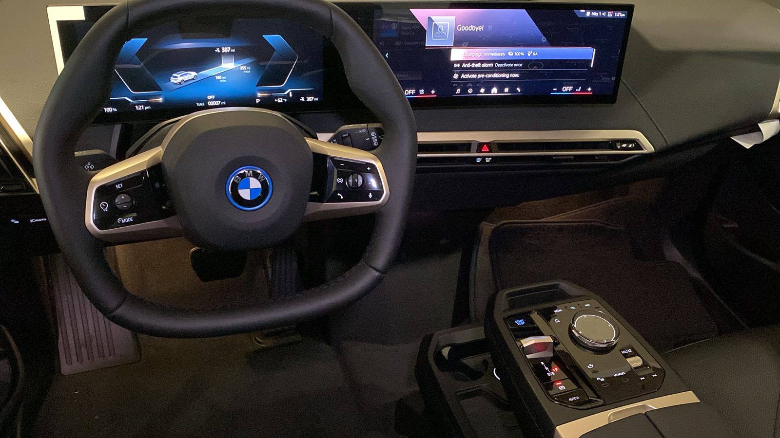 2024 BMW iX xDrive50 24