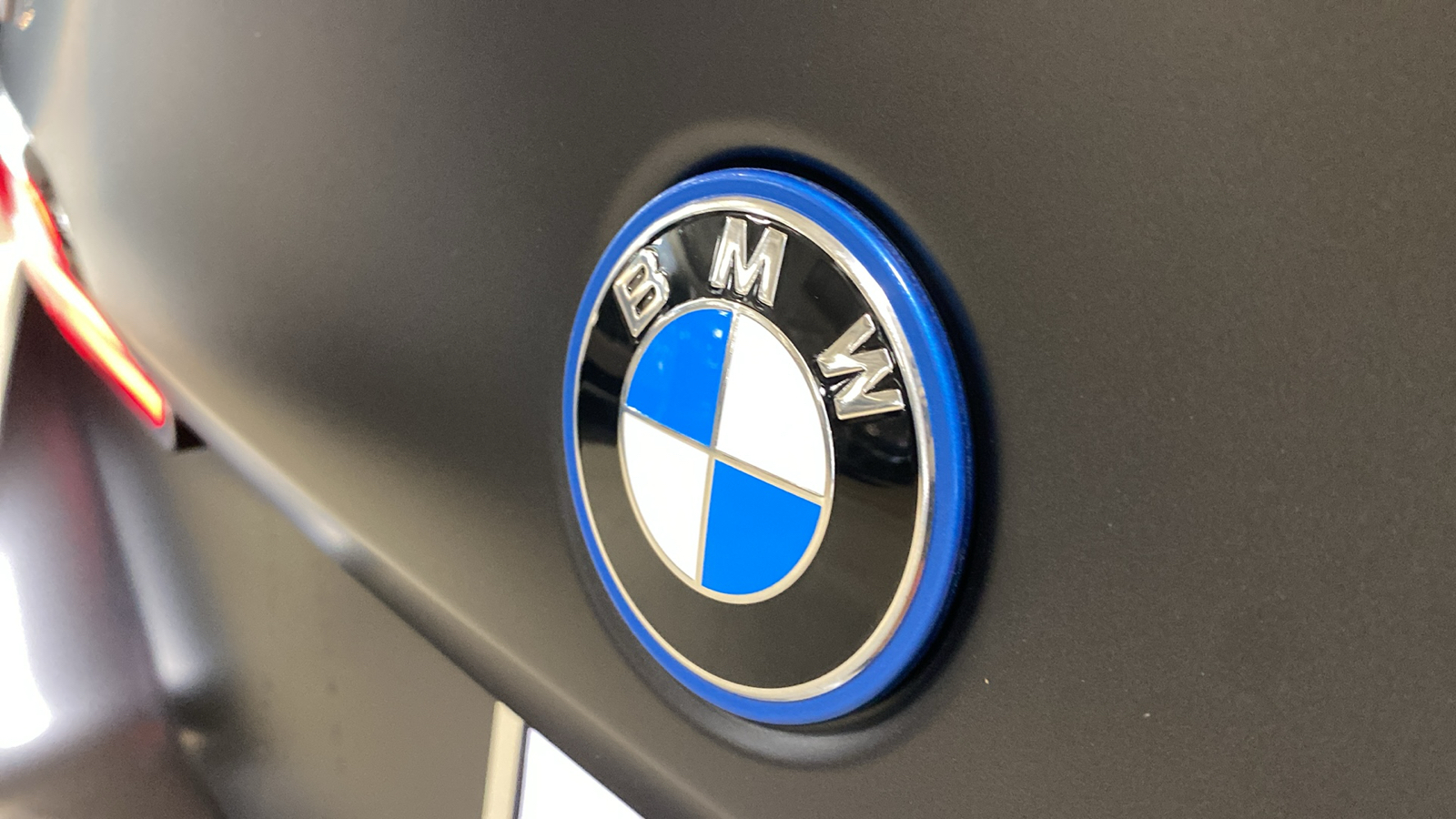 2024 BMW i5 M60 8