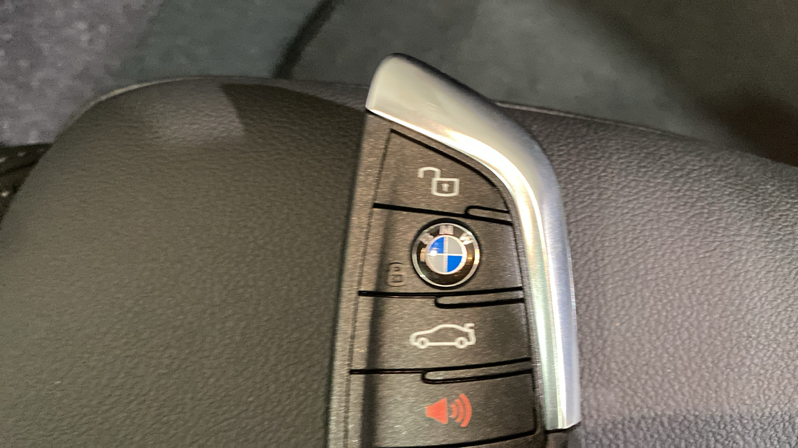 2024 BMW i4 xDrive40 33