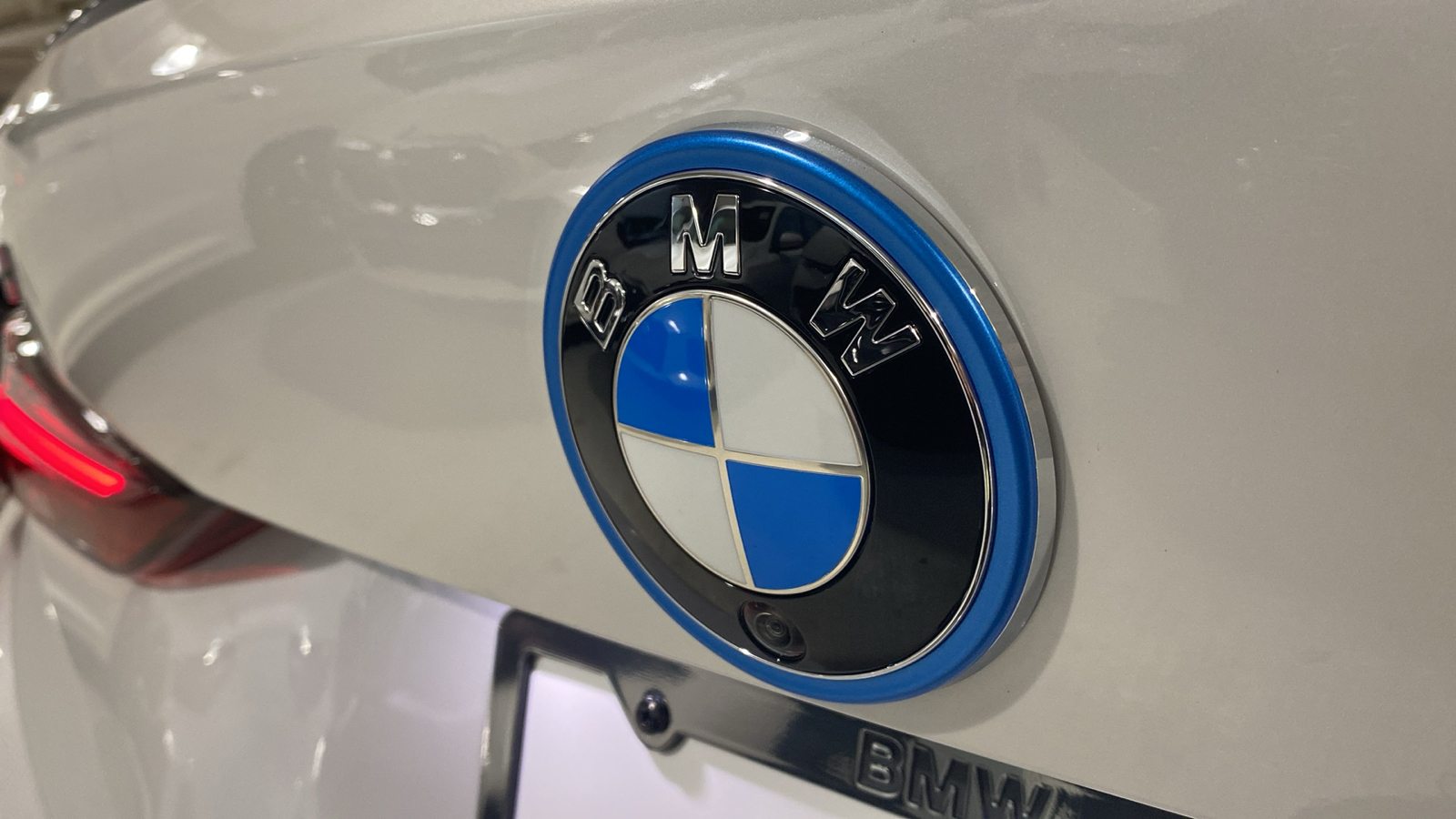 2024 BMW i4 xDrive40 8