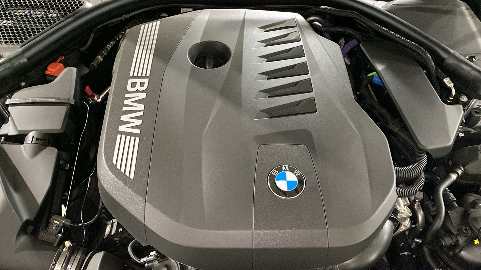 2025 BMW 3 Series M340i xDrive 12