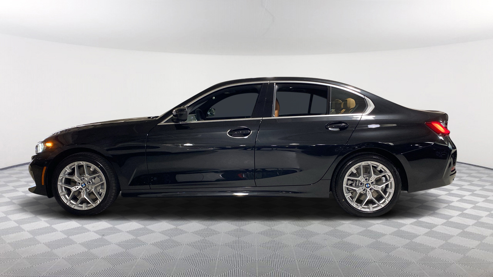 2025 BMW 3 Series 330i xDrive 3