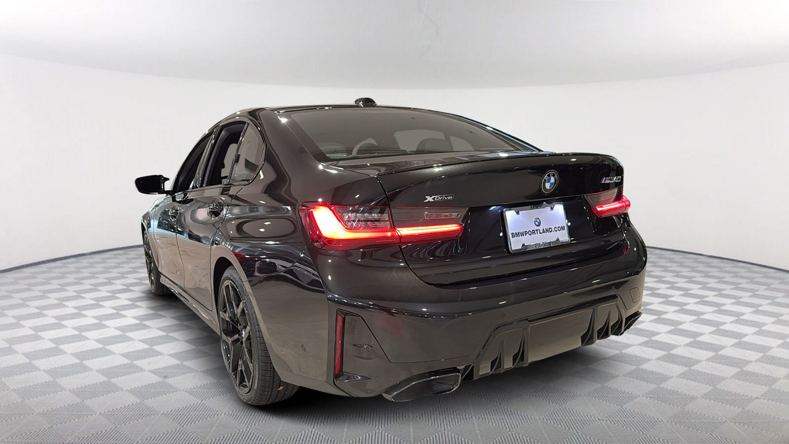 2025 BMW 3 Series M340i xDrive 4