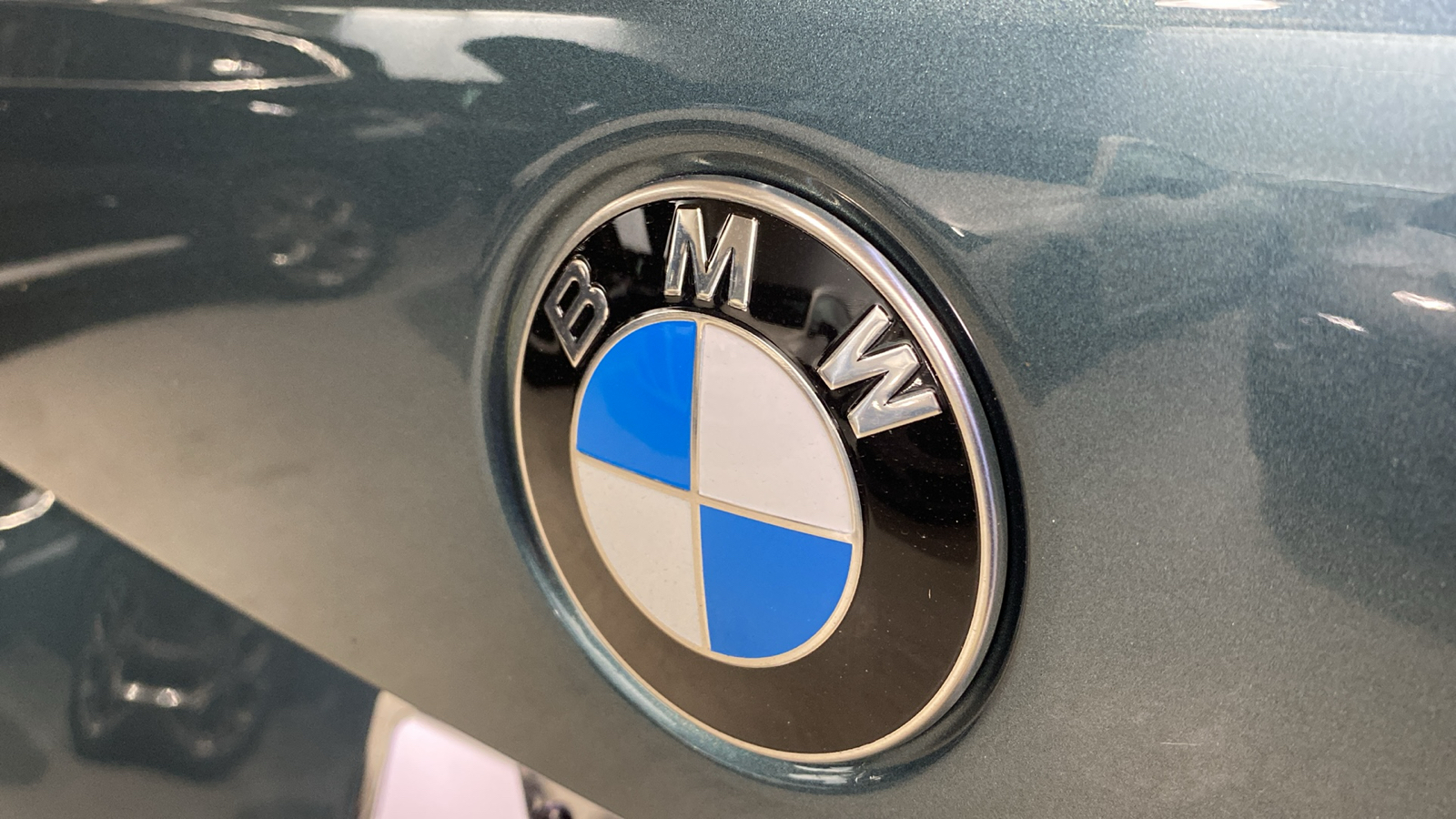 2025 BMW X5 xDrive40i 8