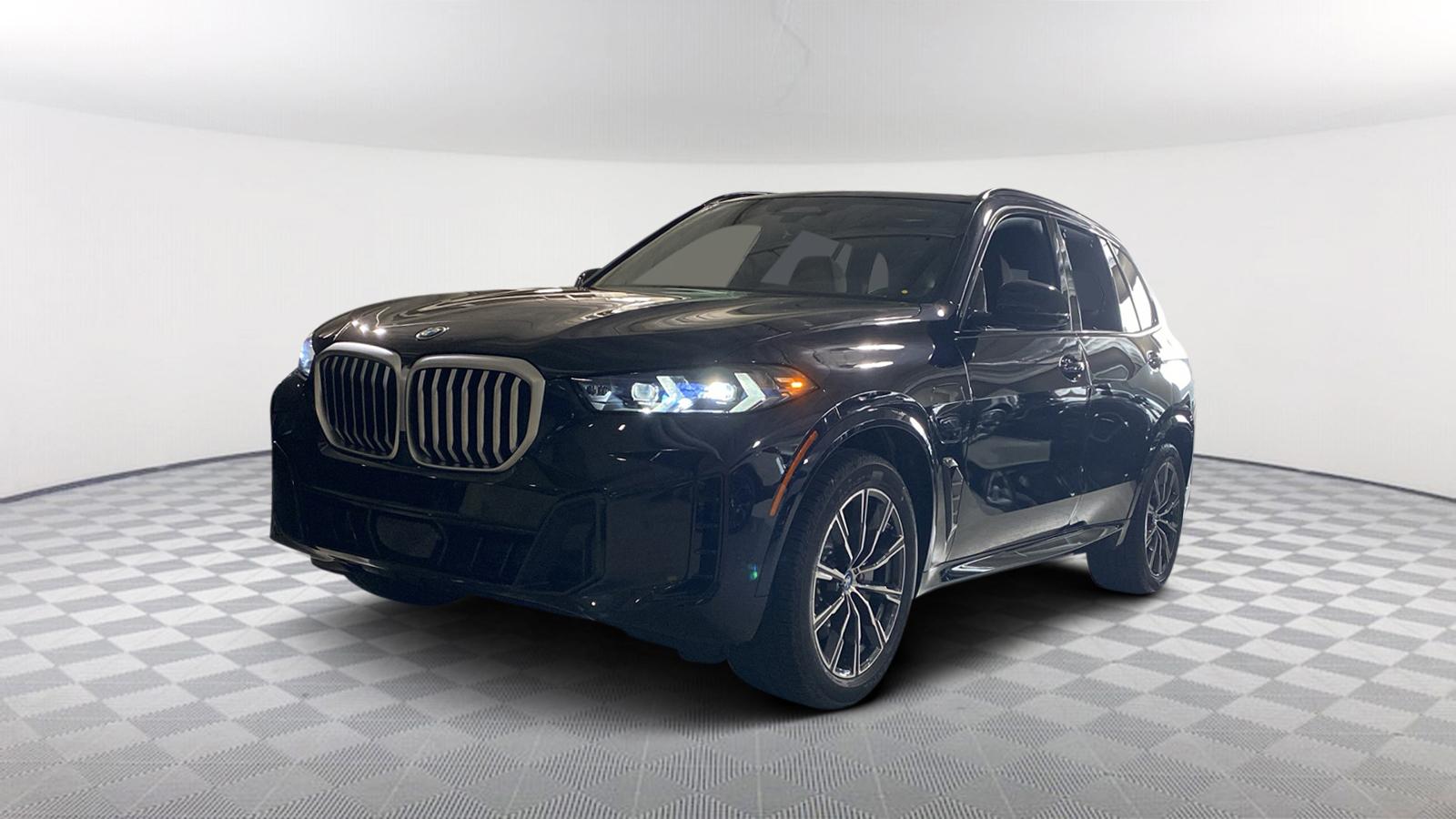2025 BMW X5 xDrive50e 1