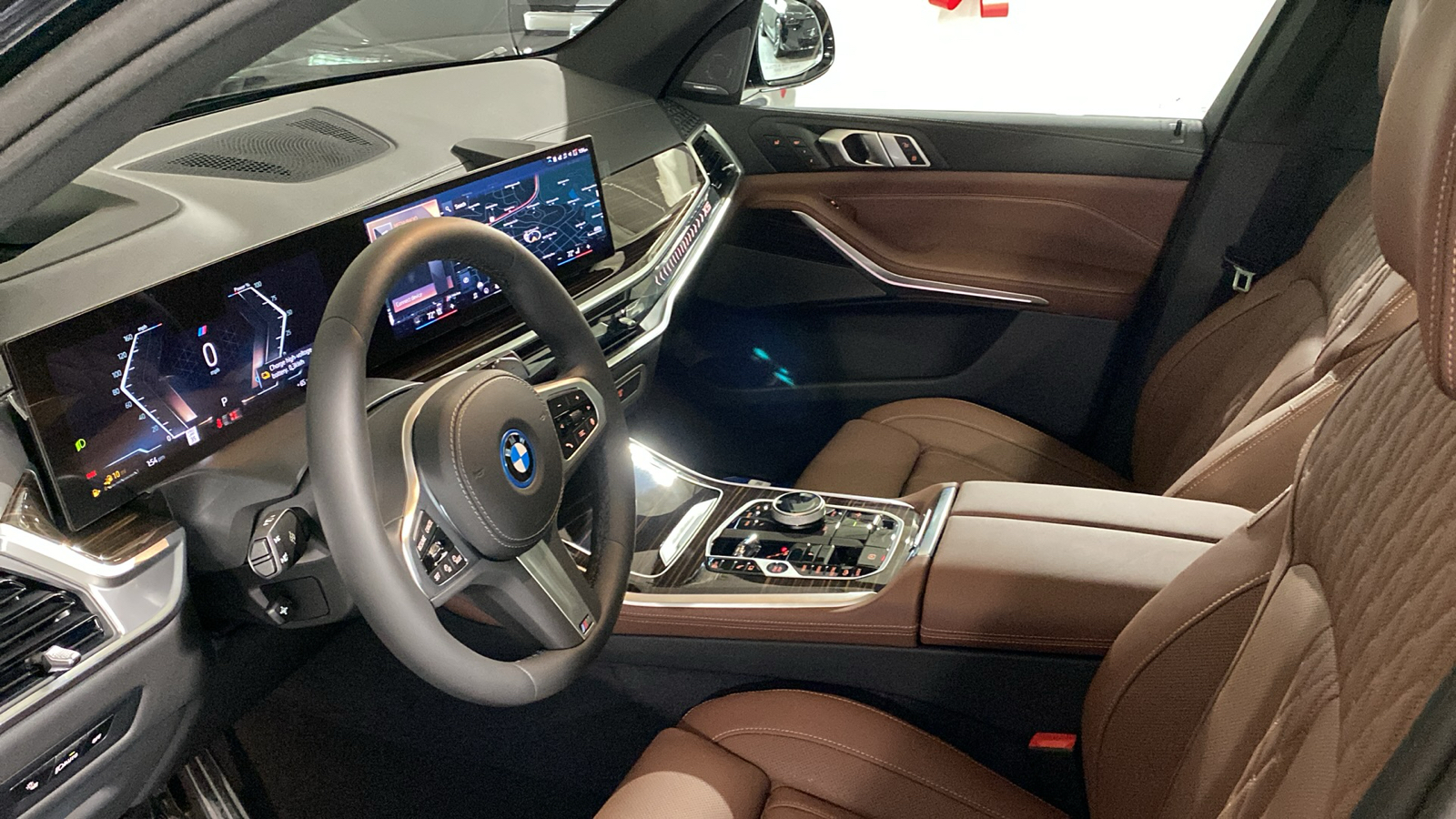 2025 BMW X5 xDrive50e 4