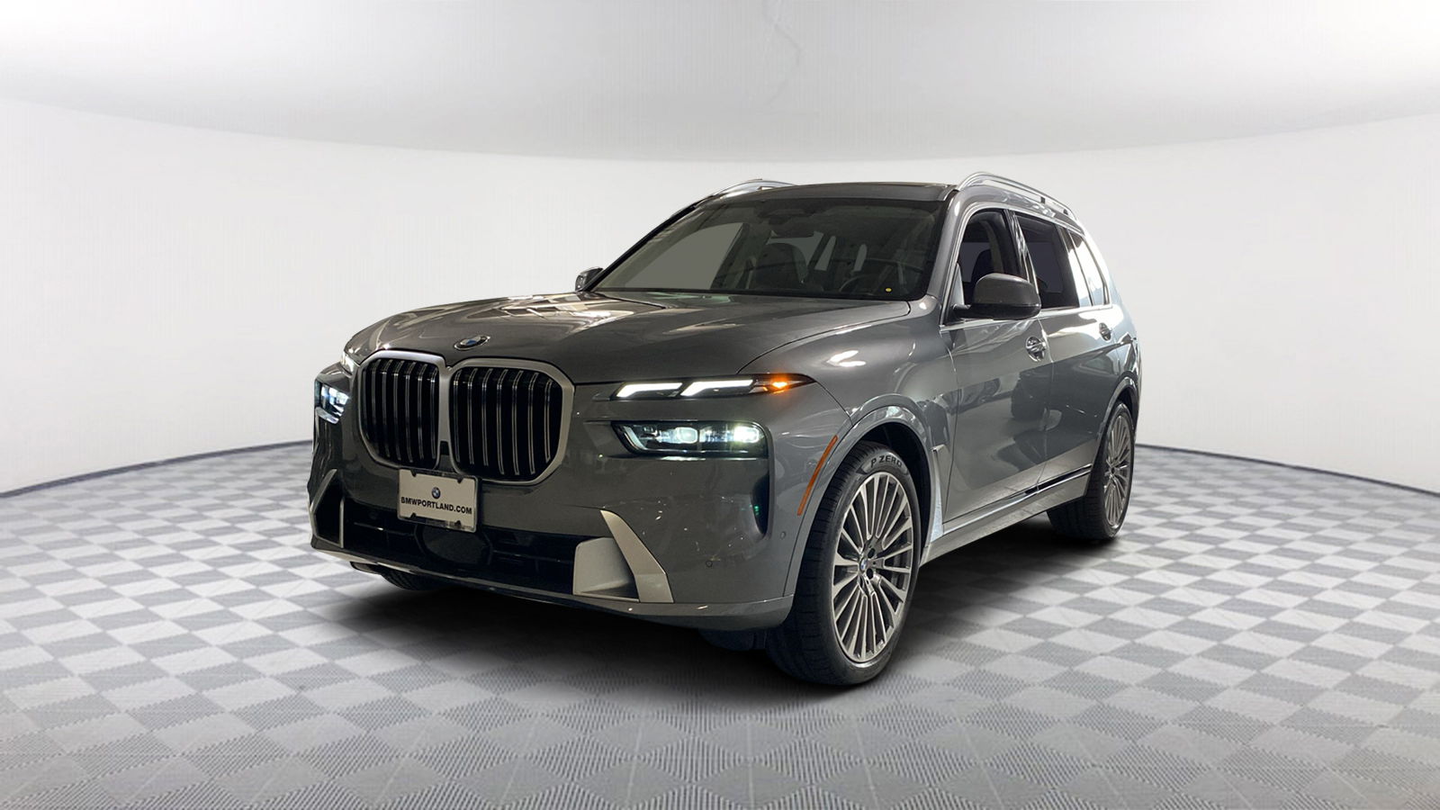 2025 BMW X7 xDrive40i 1