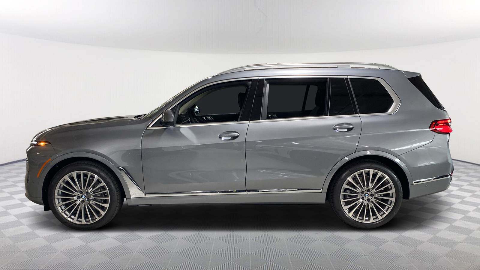 2025 BMW X7 xDrive40i 3