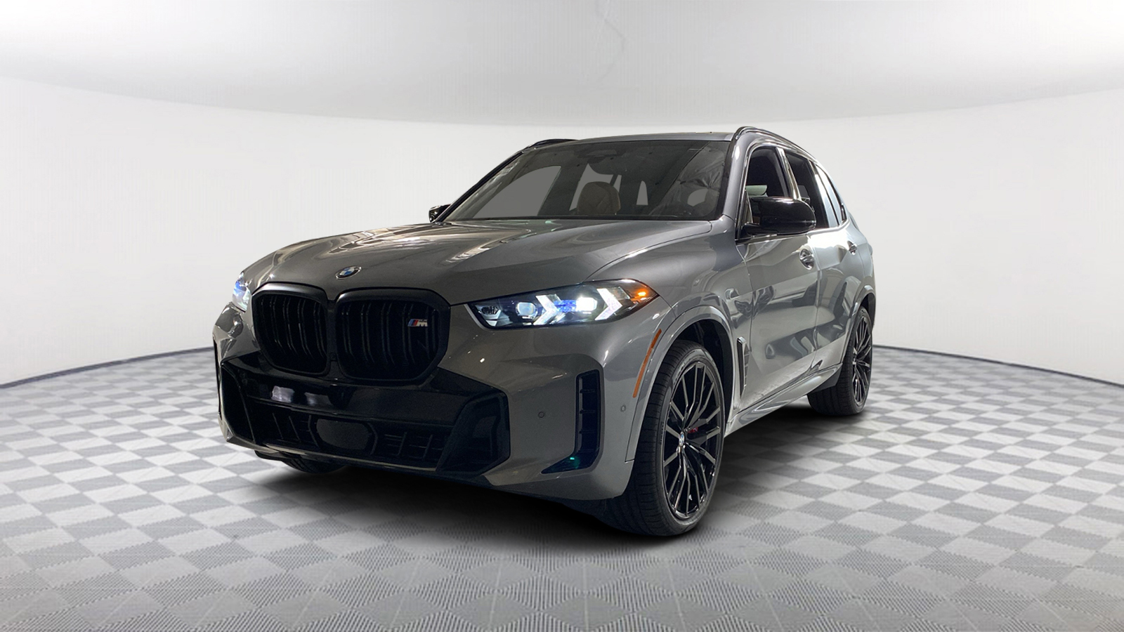 2025 BMW X5 M60i 1