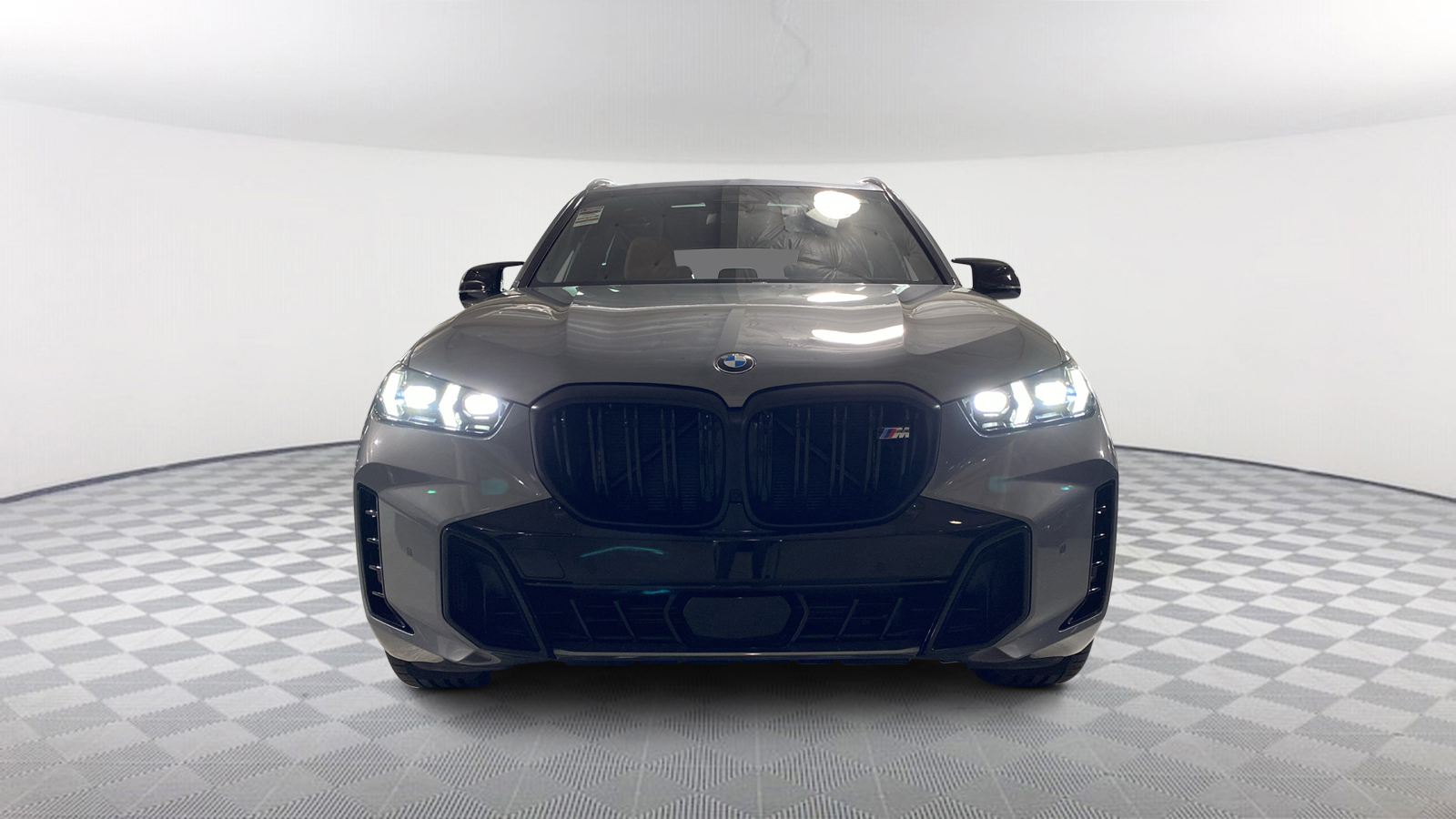 2025 BMW X5 M60i 2