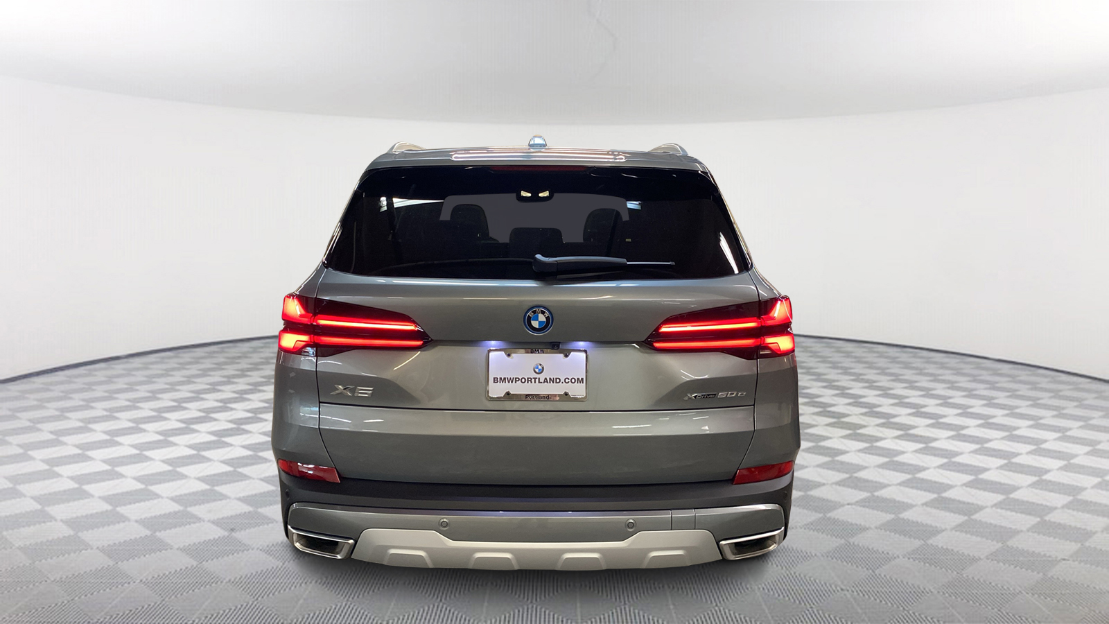 2025 BMW X5 xDrive50e 5